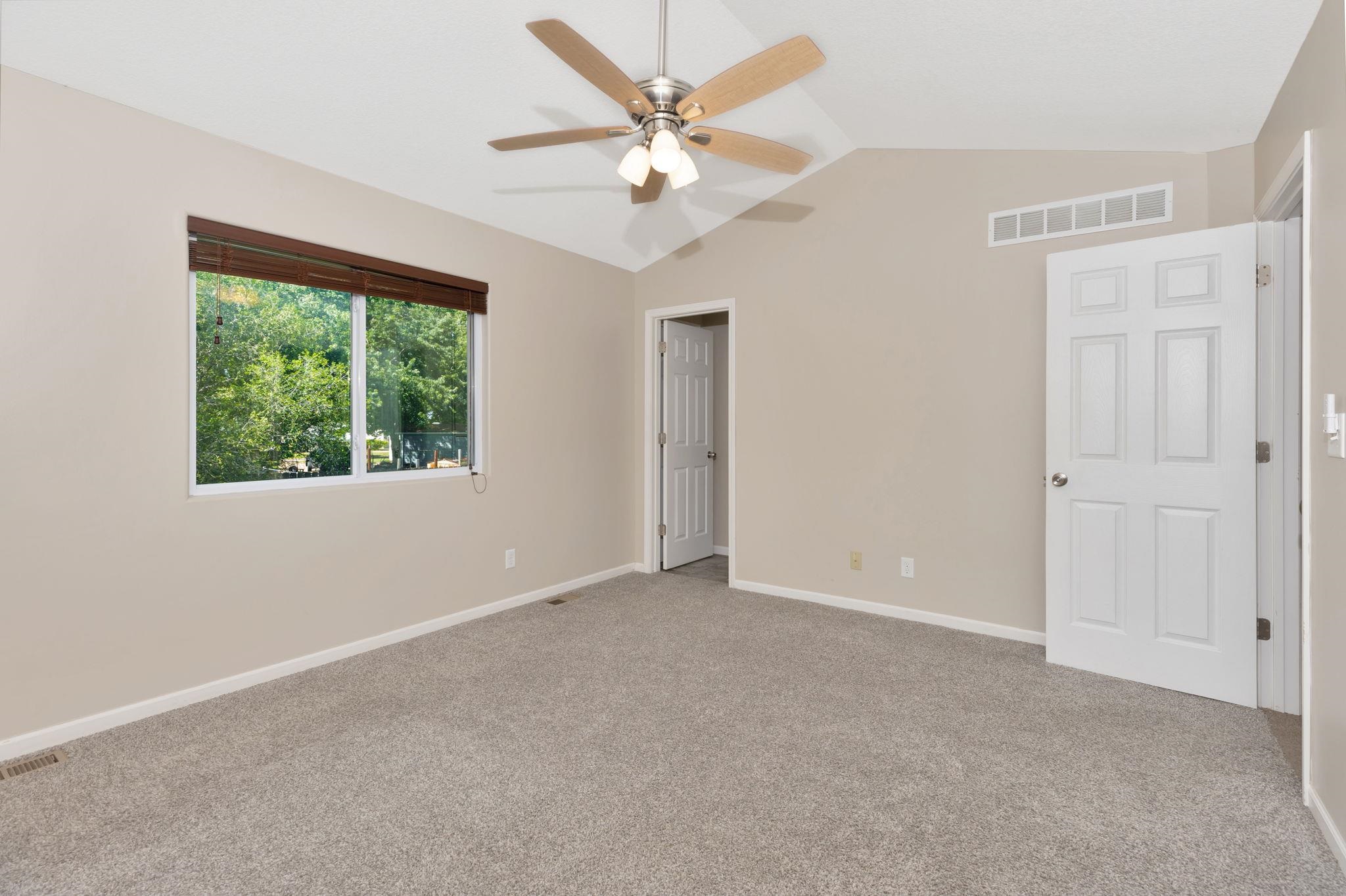 1306 E Mona St Property Photo 19