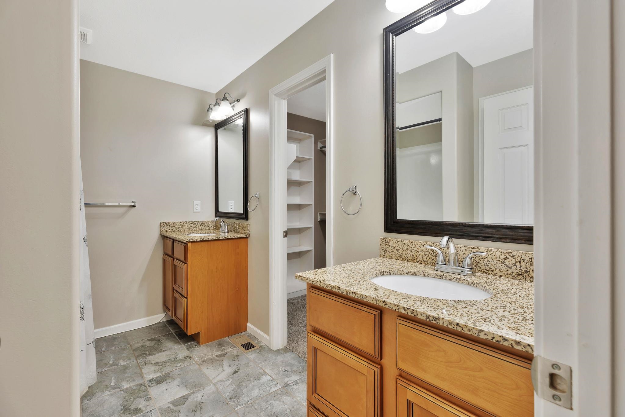 1306 E Mona St Property Photo 20