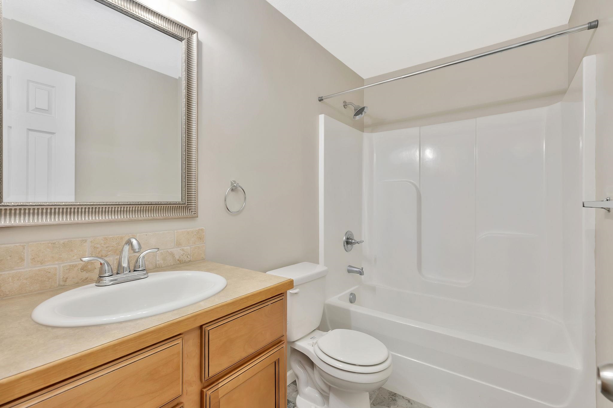 1306 E Mona St Property Photo 25