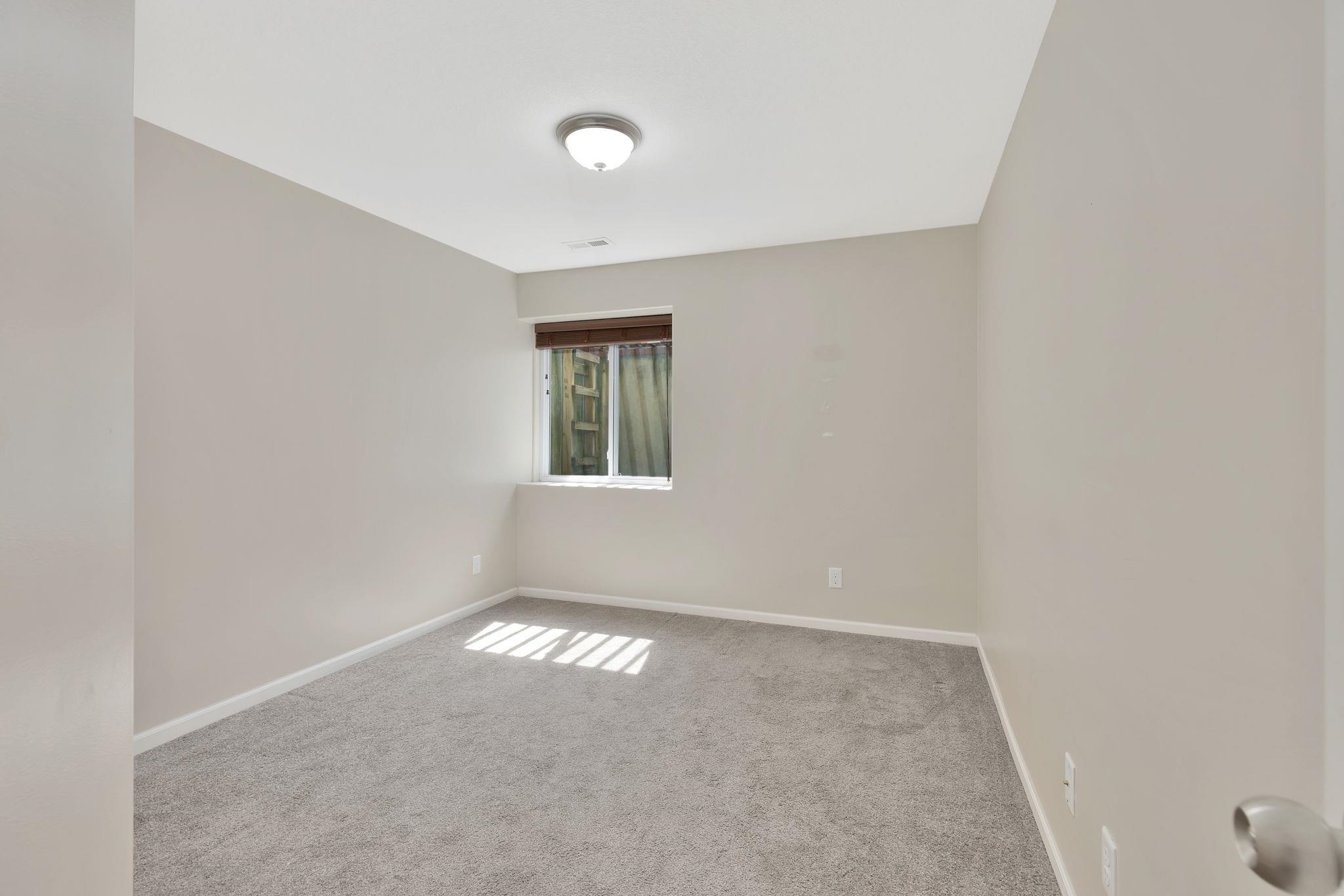 1306 E Mona St Property Photo 28