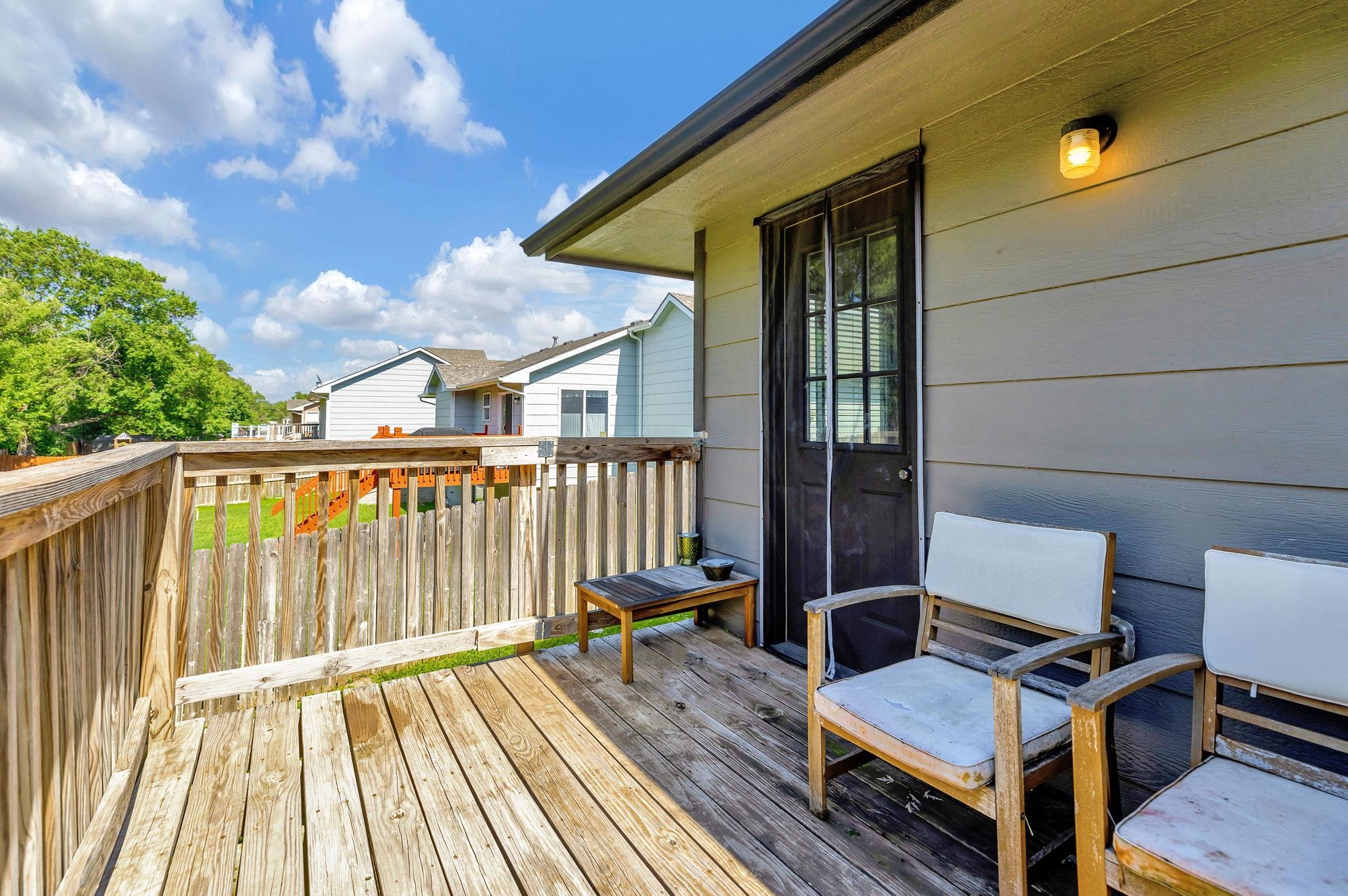 1306 E Mona St Property Photo 31