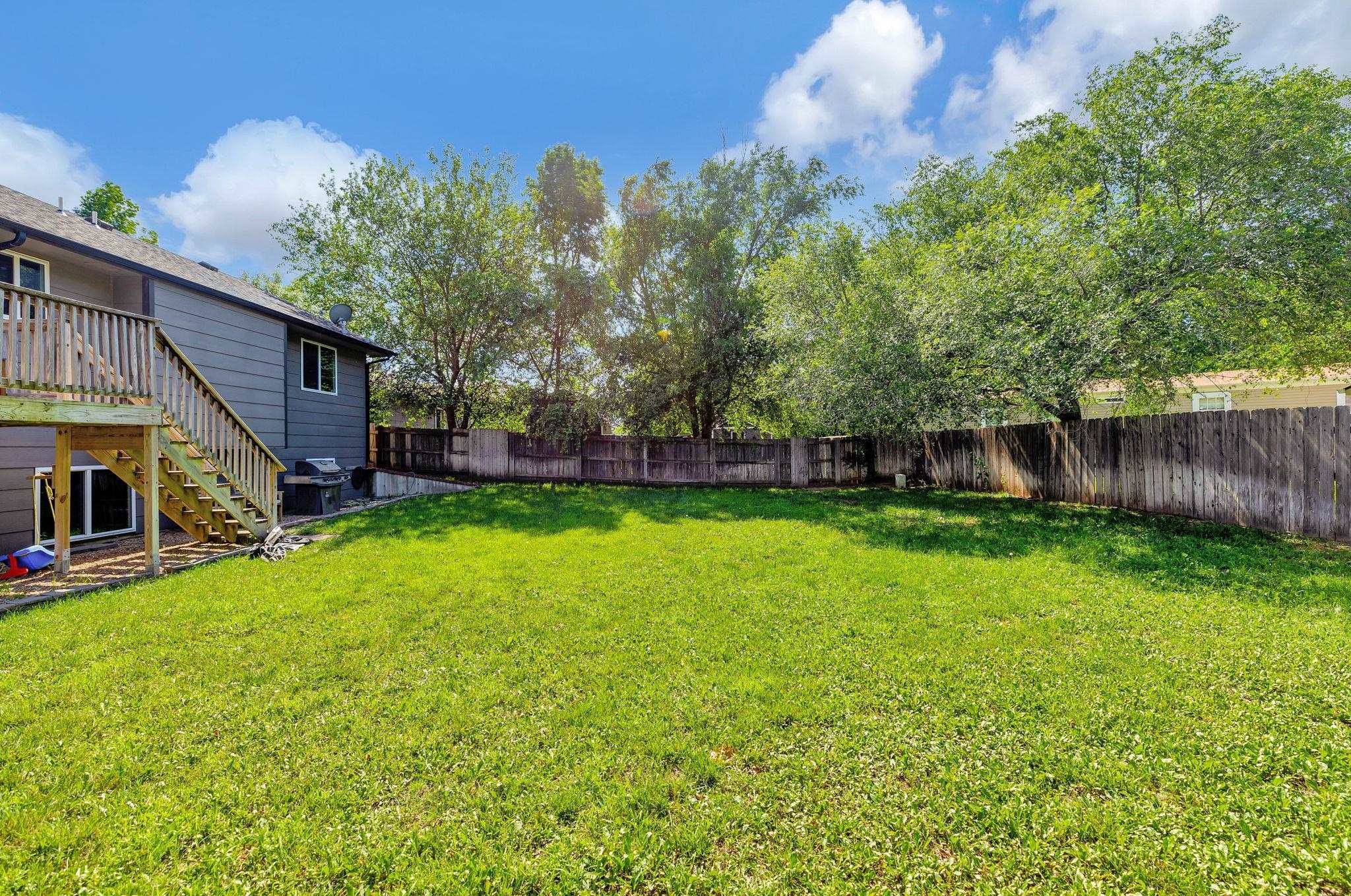 1306 E Mona St Property Photo 33