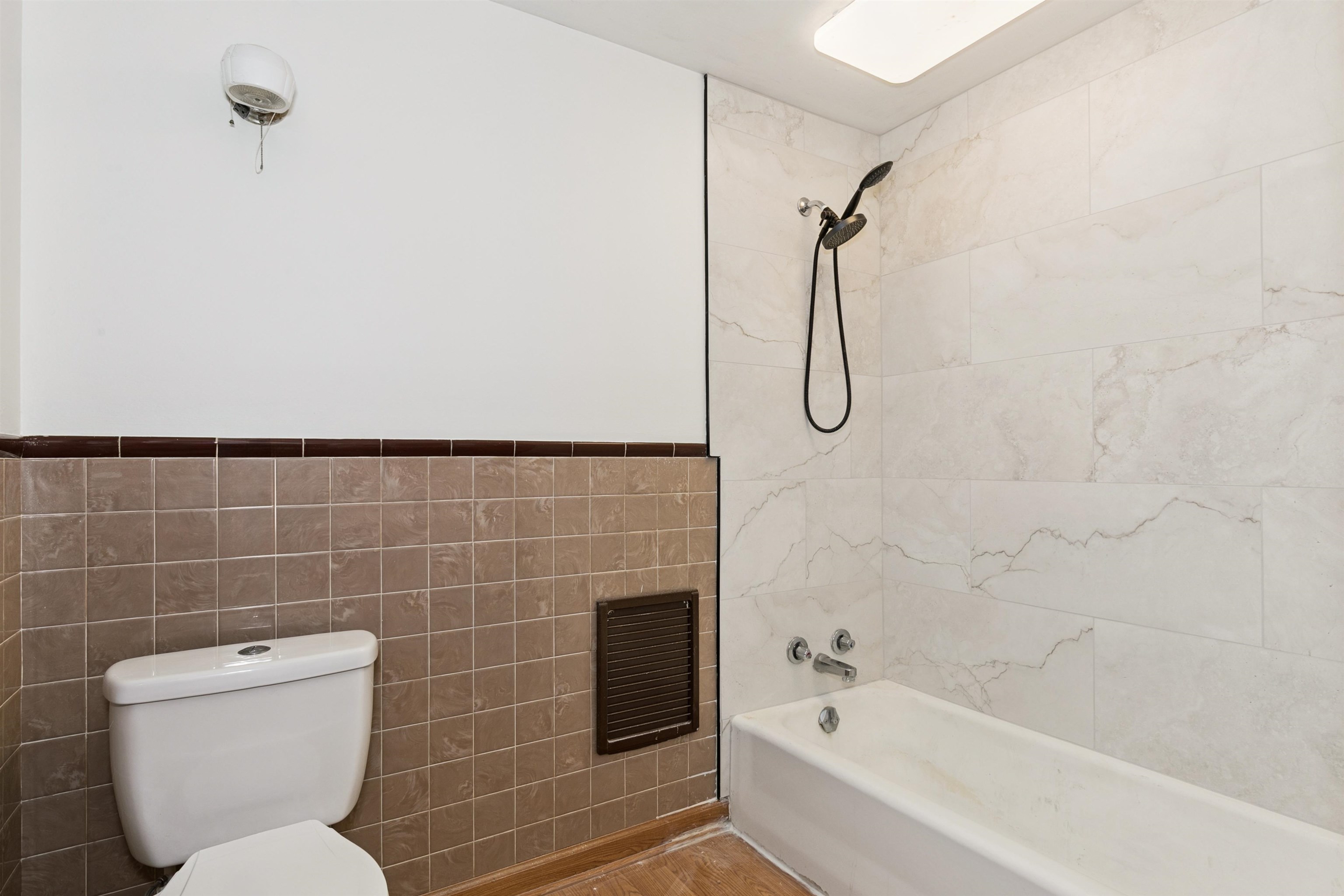 735 N Cliff Dr Property Photo 22