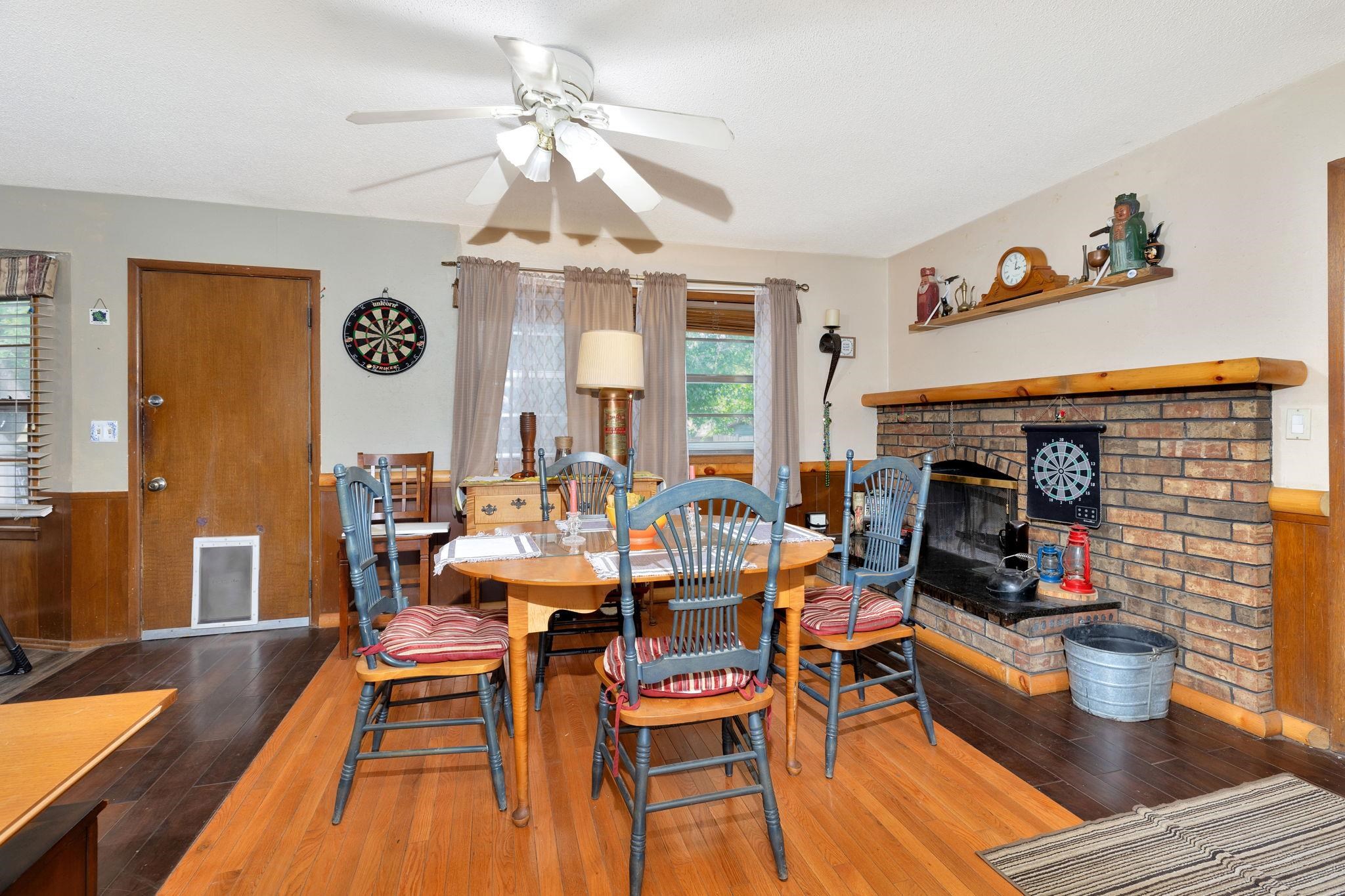 1205 S Governeour Rd Property Photo 11