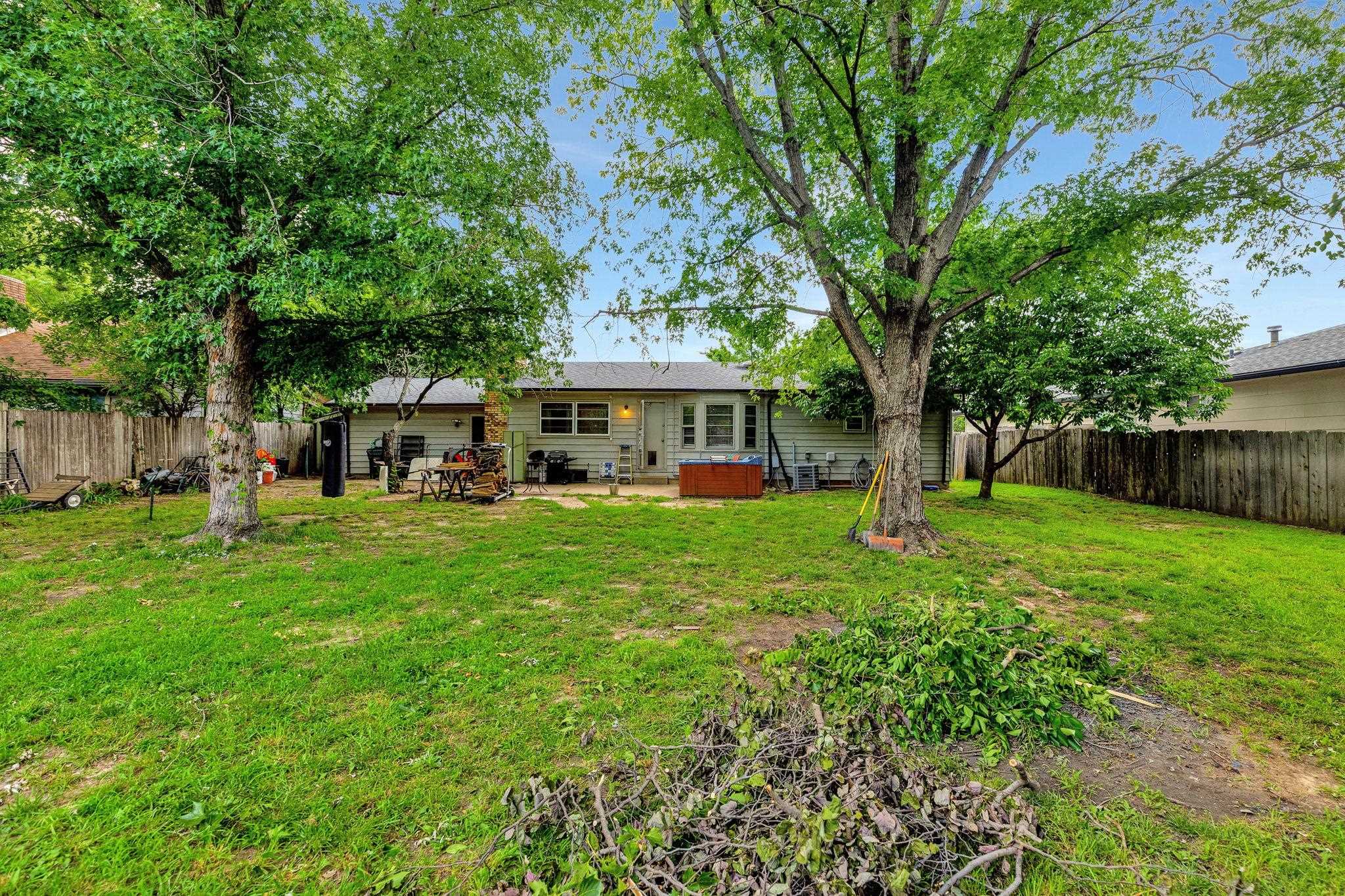 1205 S Governeour Rd Property Photo 24