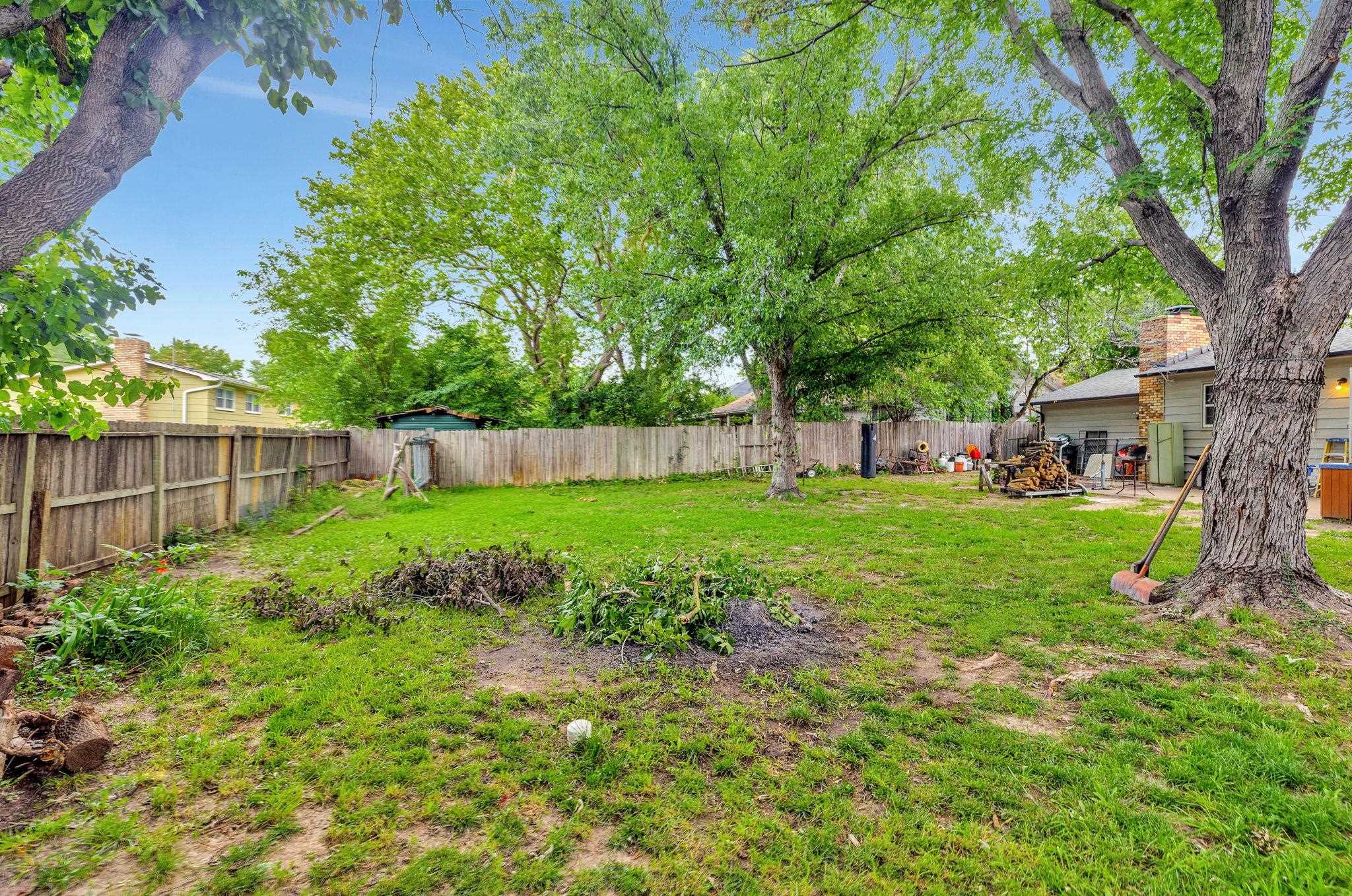 1205 S Governeour Rd Property Photo 26