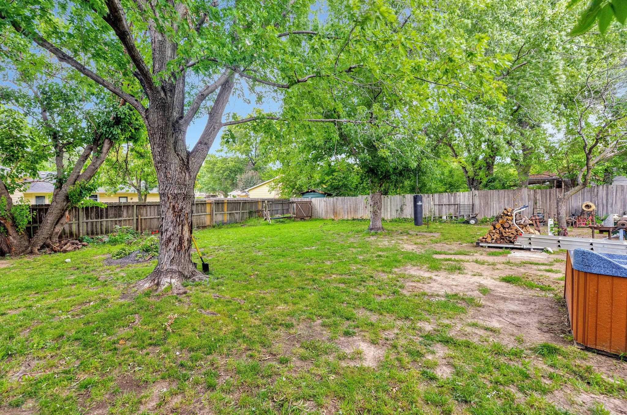 1205 S Governeour Rd Property Photo 28