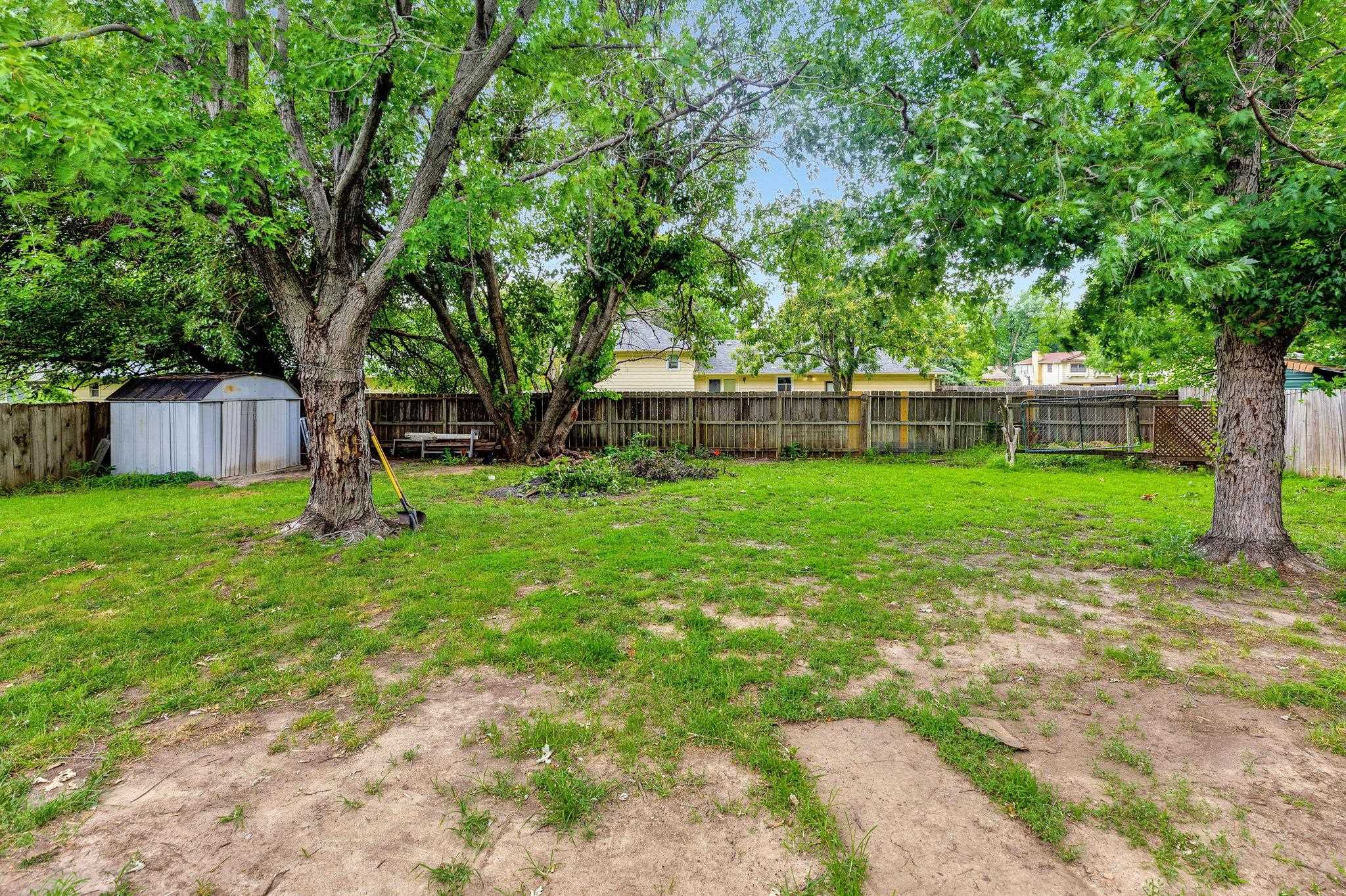 1205 S Governeour Rd Property Photo 31