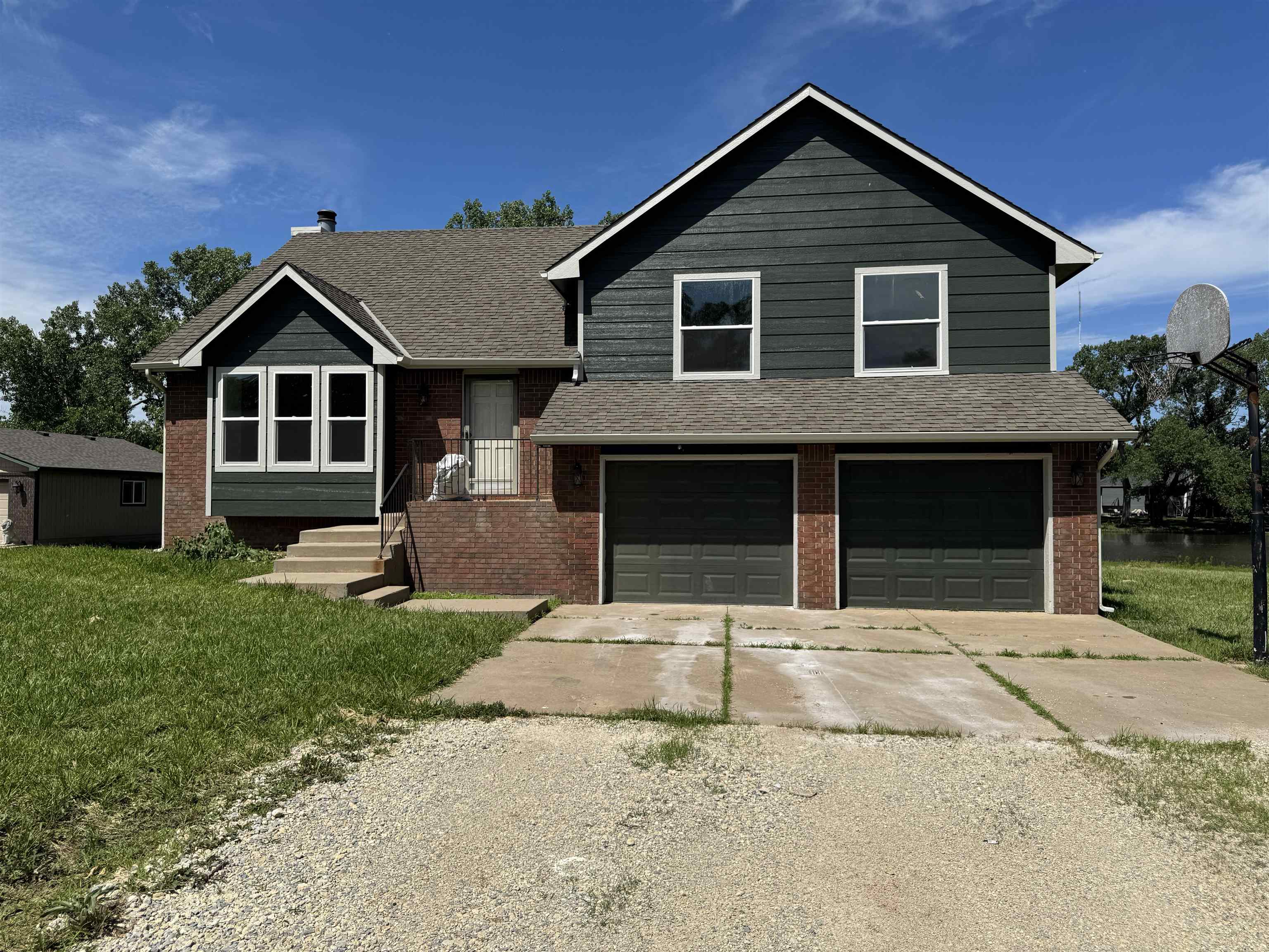 21029 W Tower Lakes Cir. Property Photo 1