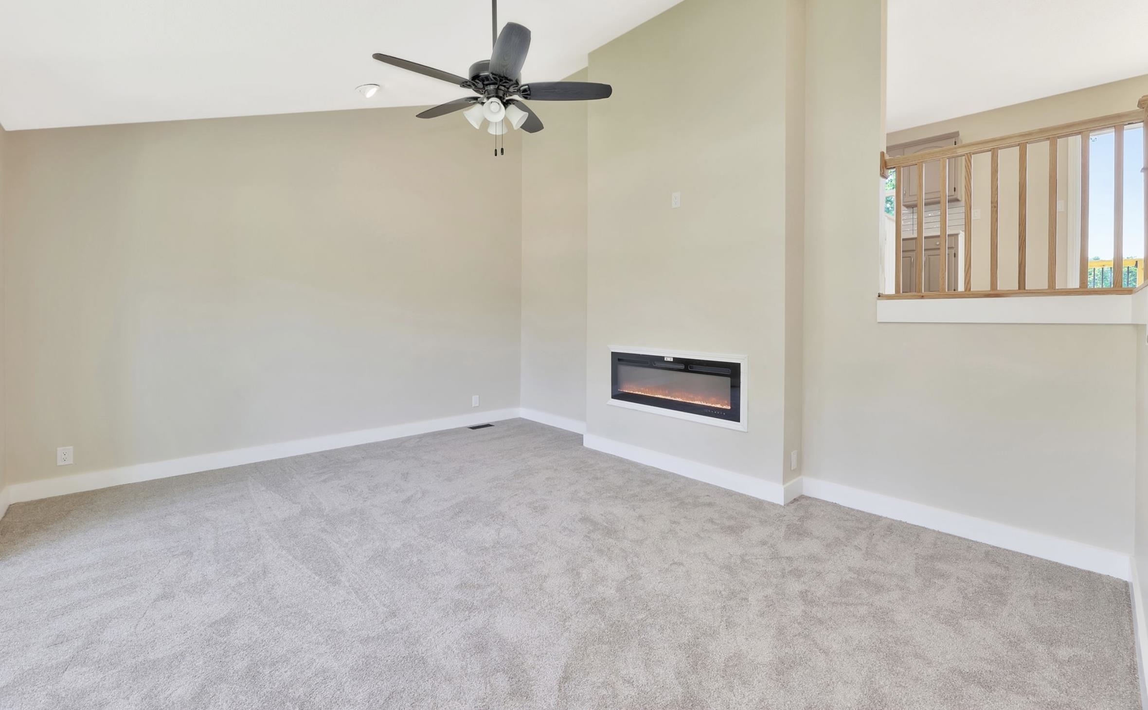 21029 W Tower Lakes Cir. Property Photo 2