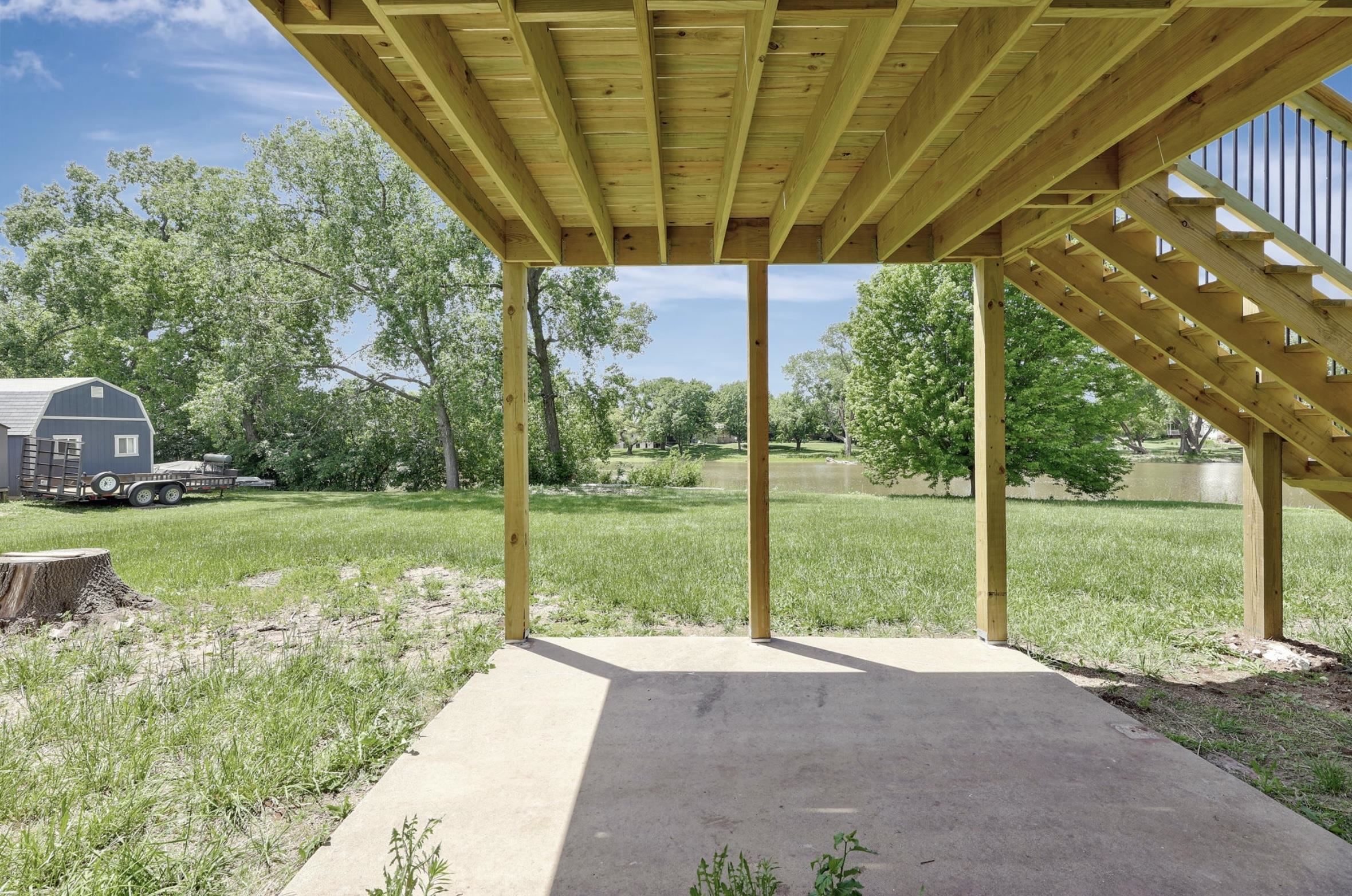 21029 W Tower Lakes Cir. Property Photo 24