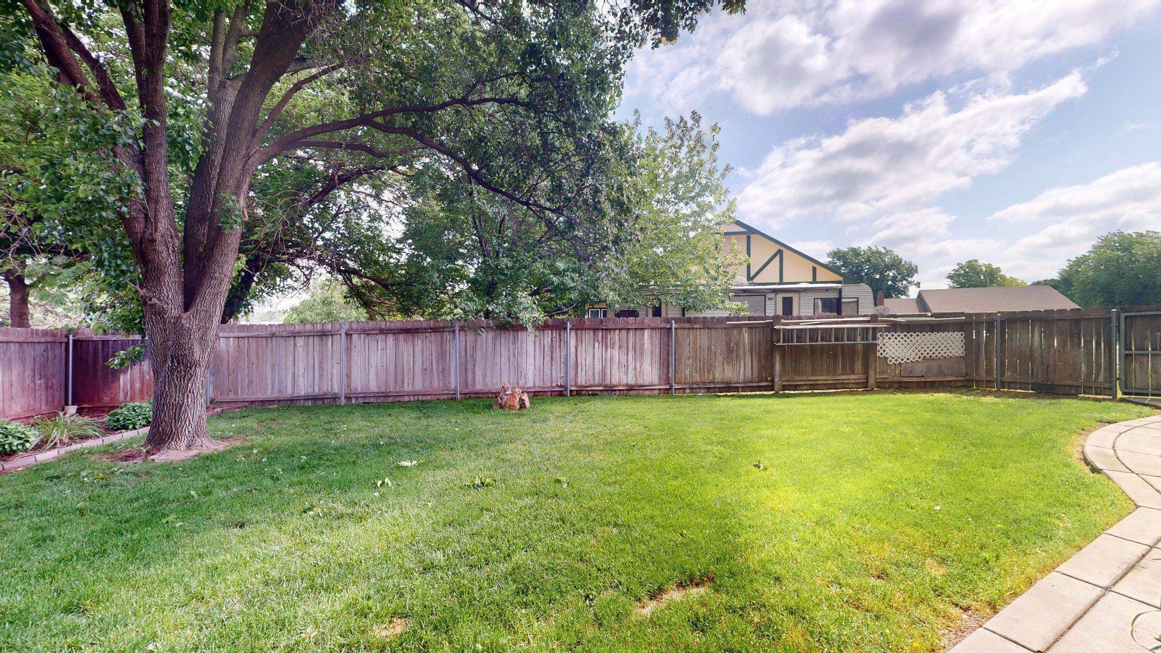 10330 W Alamo Ct Property Photo 28