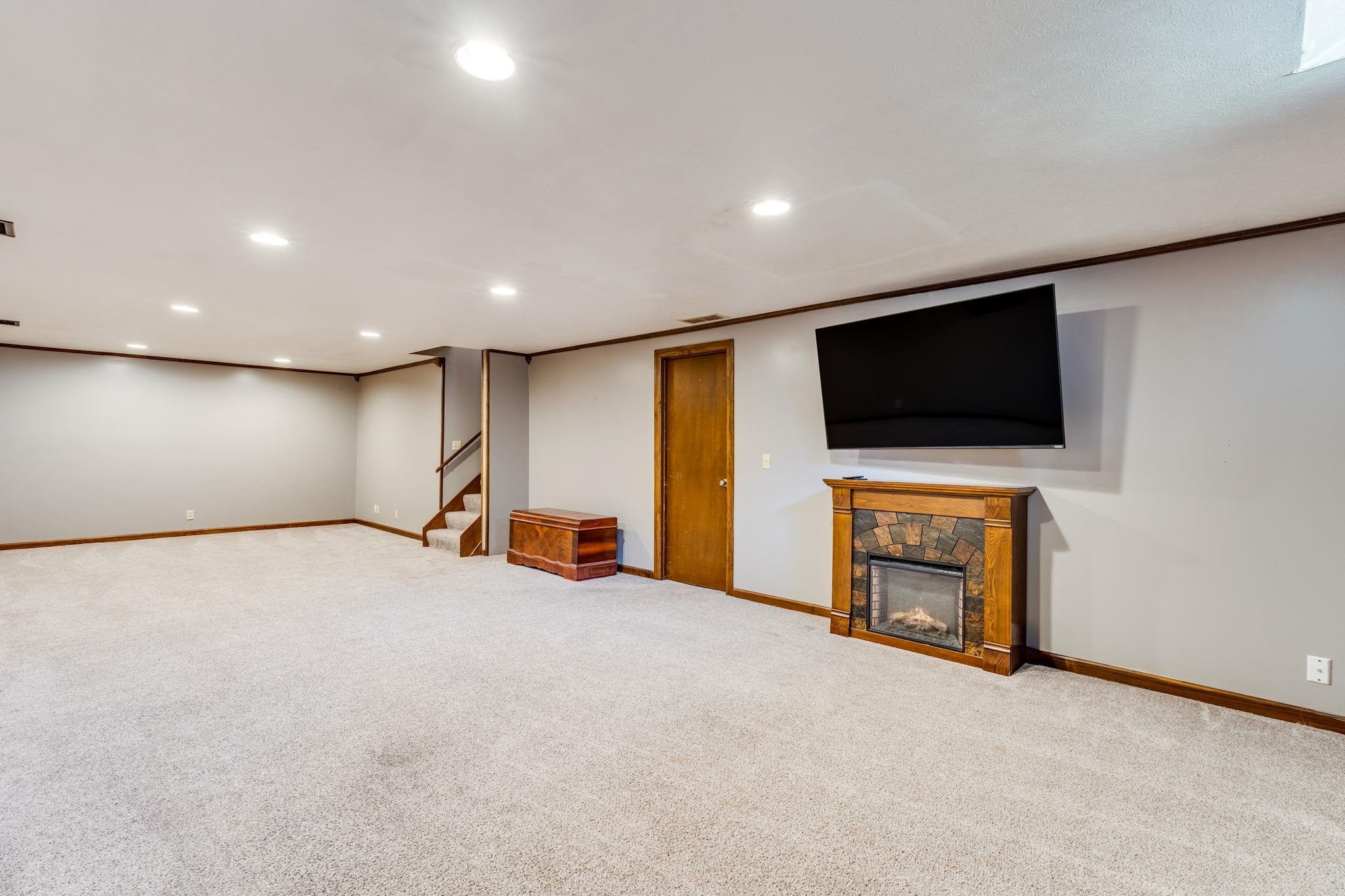 7311 W Suncrest Property Photo 26