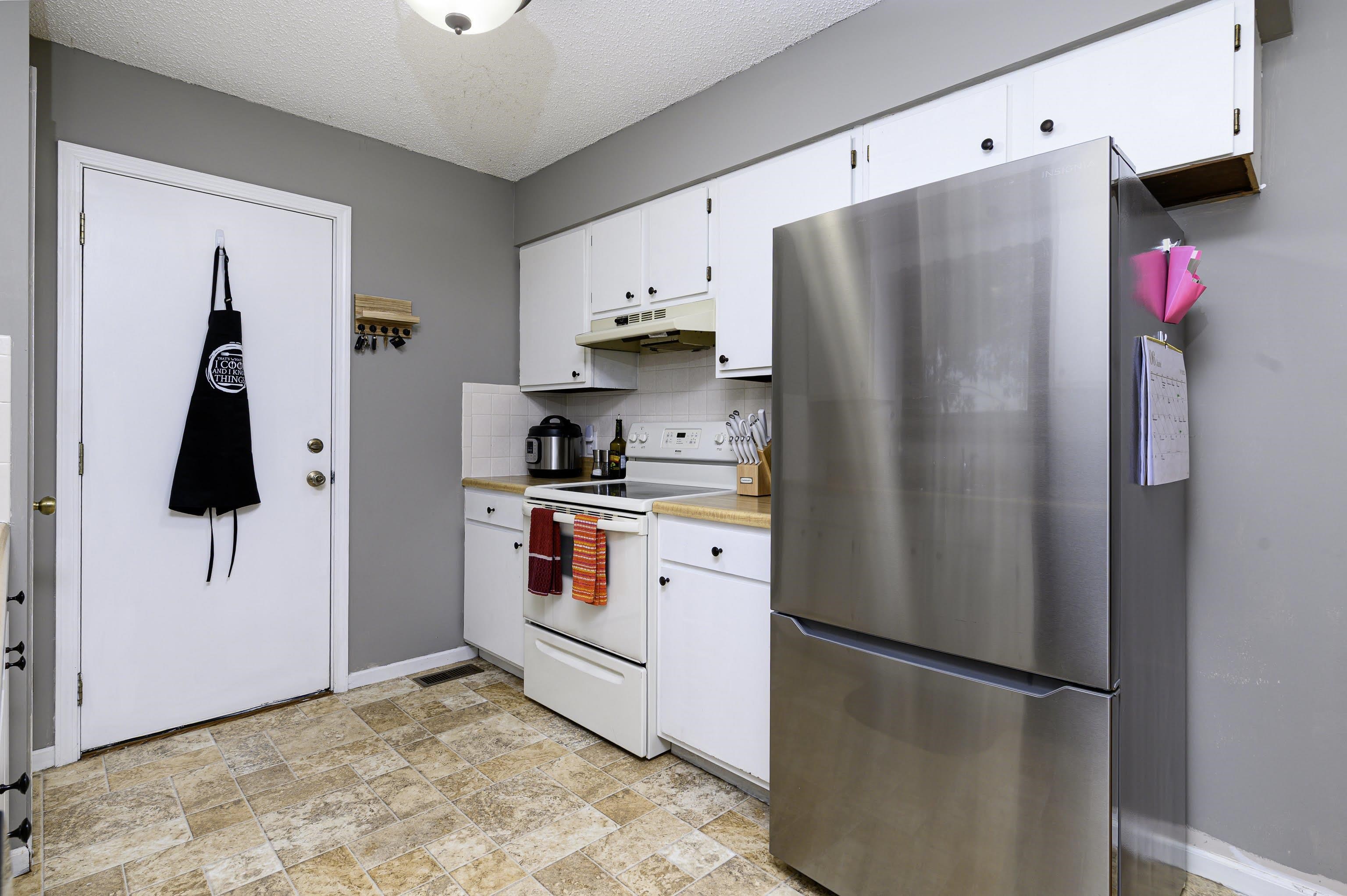 201 Swanee Dr Property Photo 6
