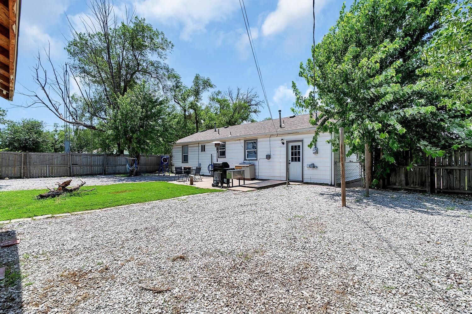 3358 S Osage Ave Property Photo 28
