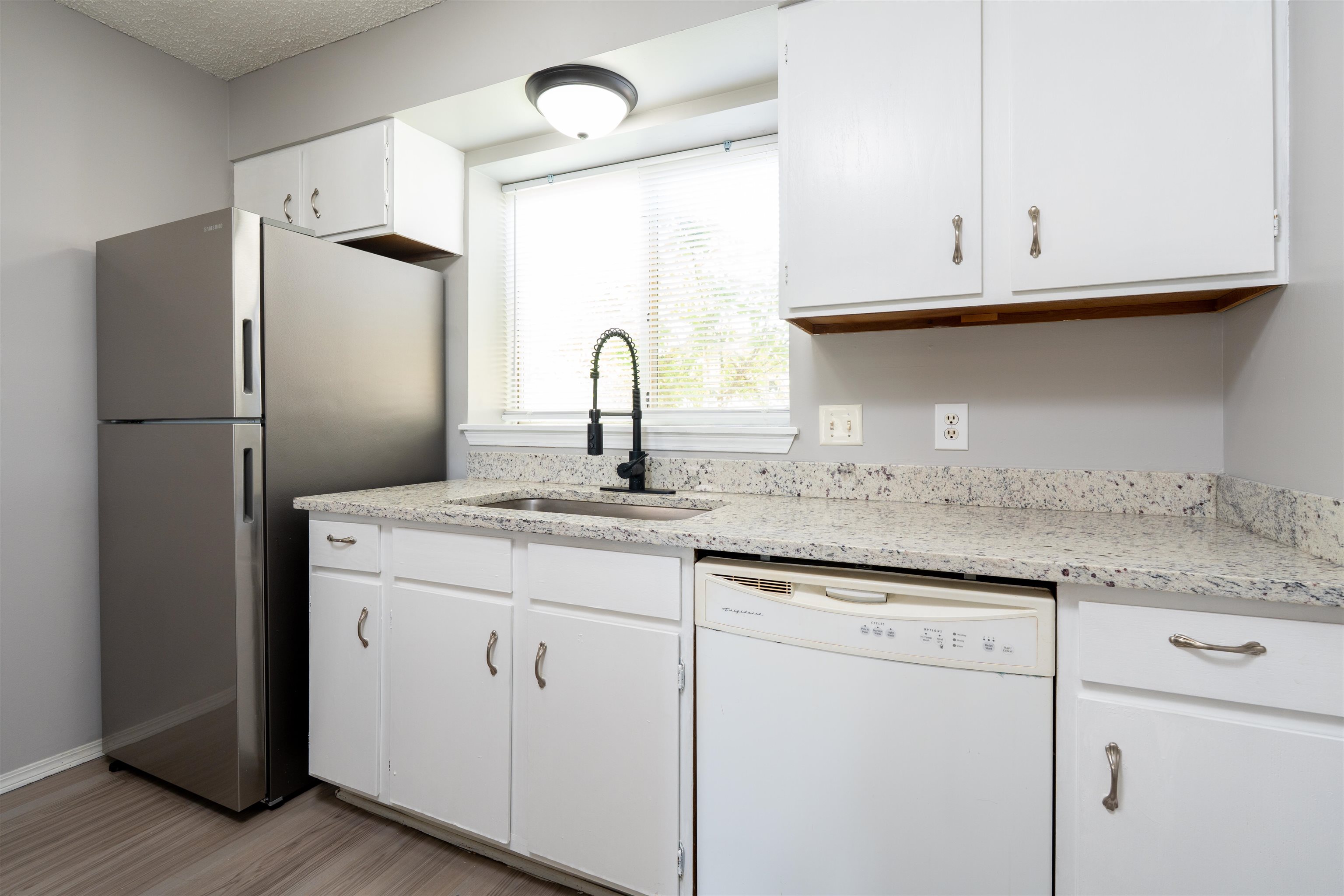 5480 S Gold St, Unit 400 Property Photo 11