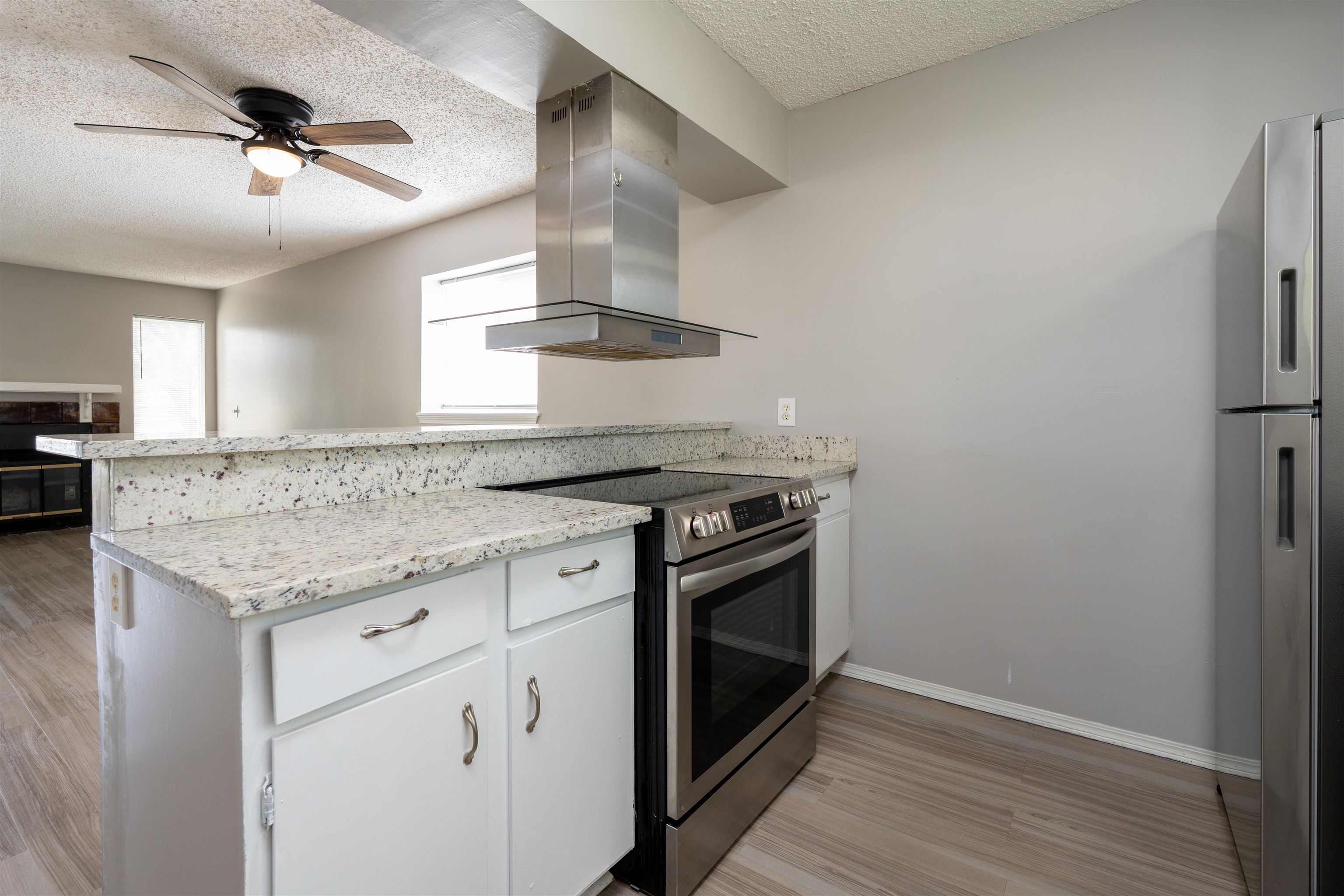 5480 S Gold St, Unit 400 Property Photo 12