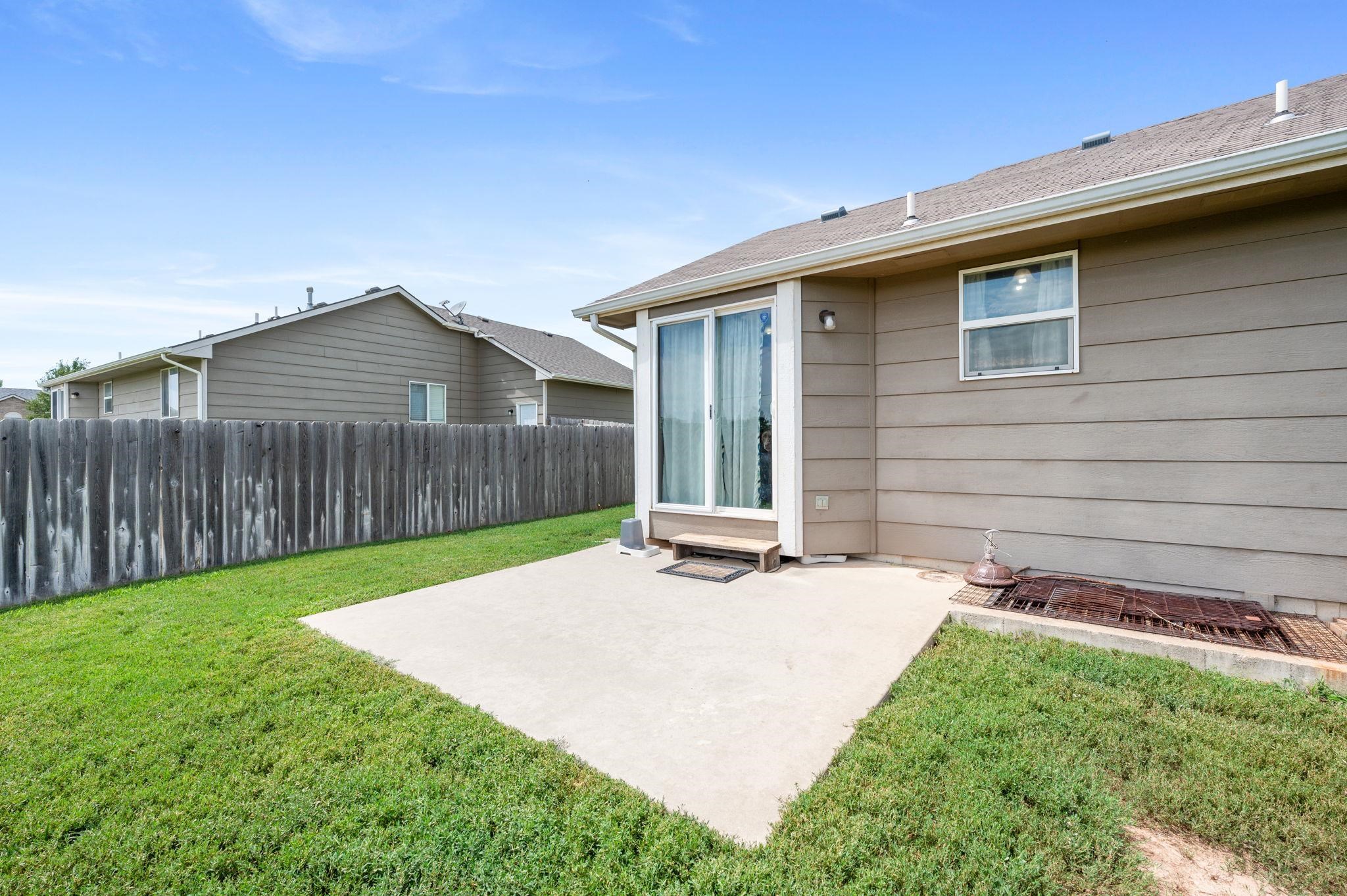12809 W Grant St Property Photo 25