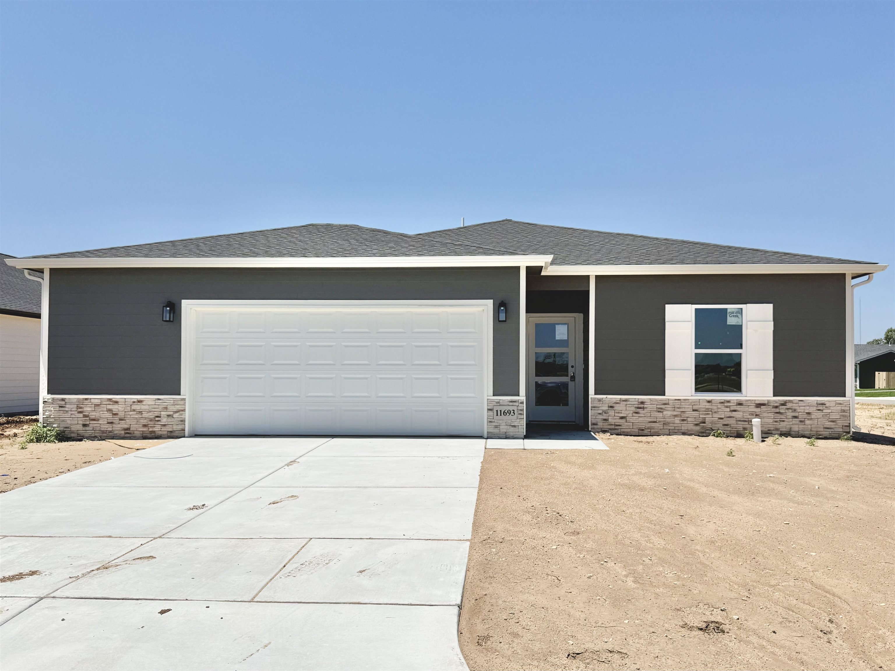 11693 W Scarlett Ct Property Photo