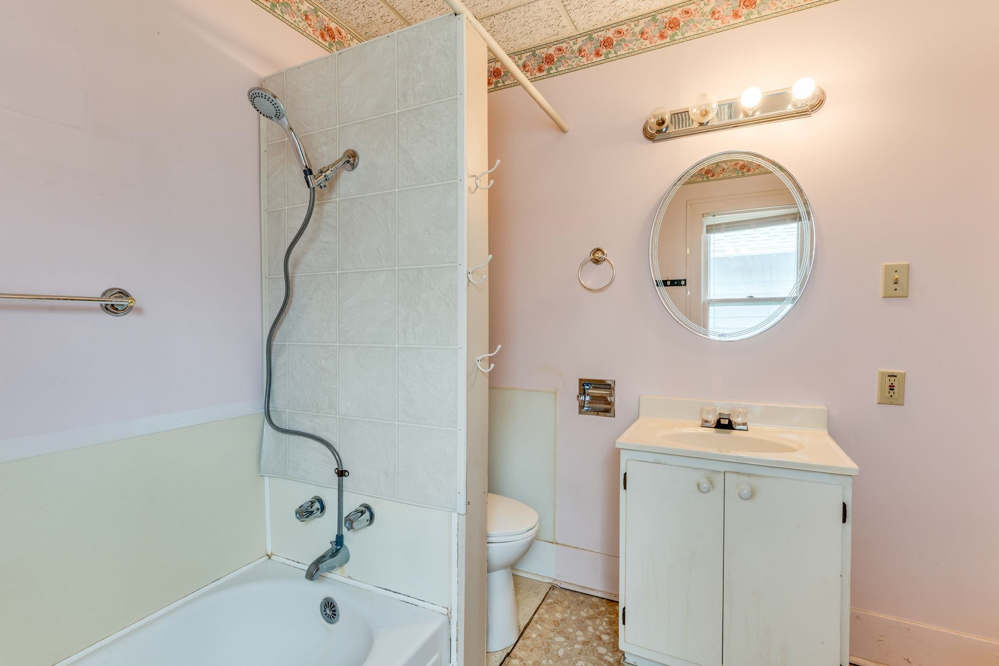 414 W Avenue C Property Photo 22