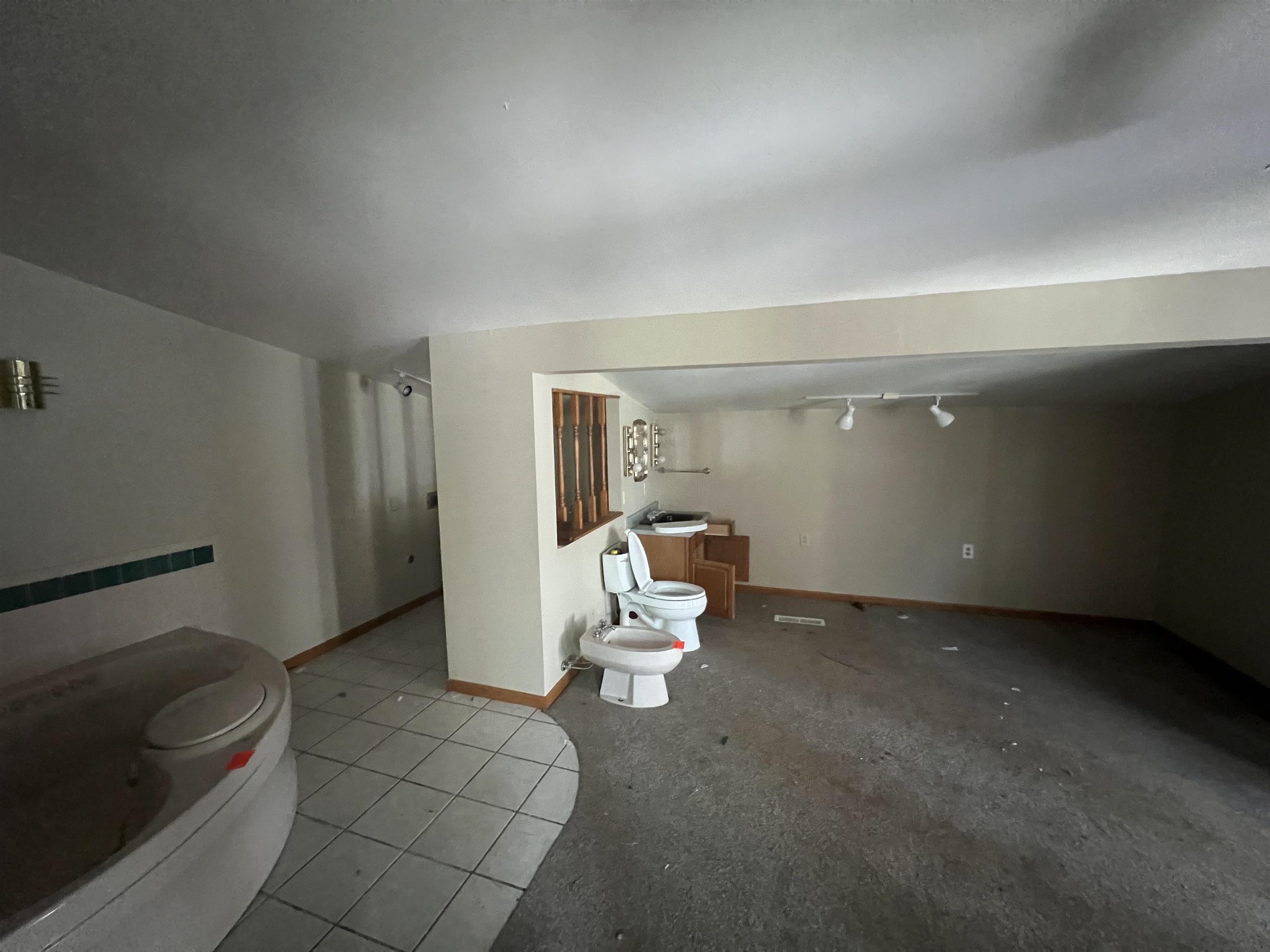 980 N Brownthrush Ln Property Photo 10