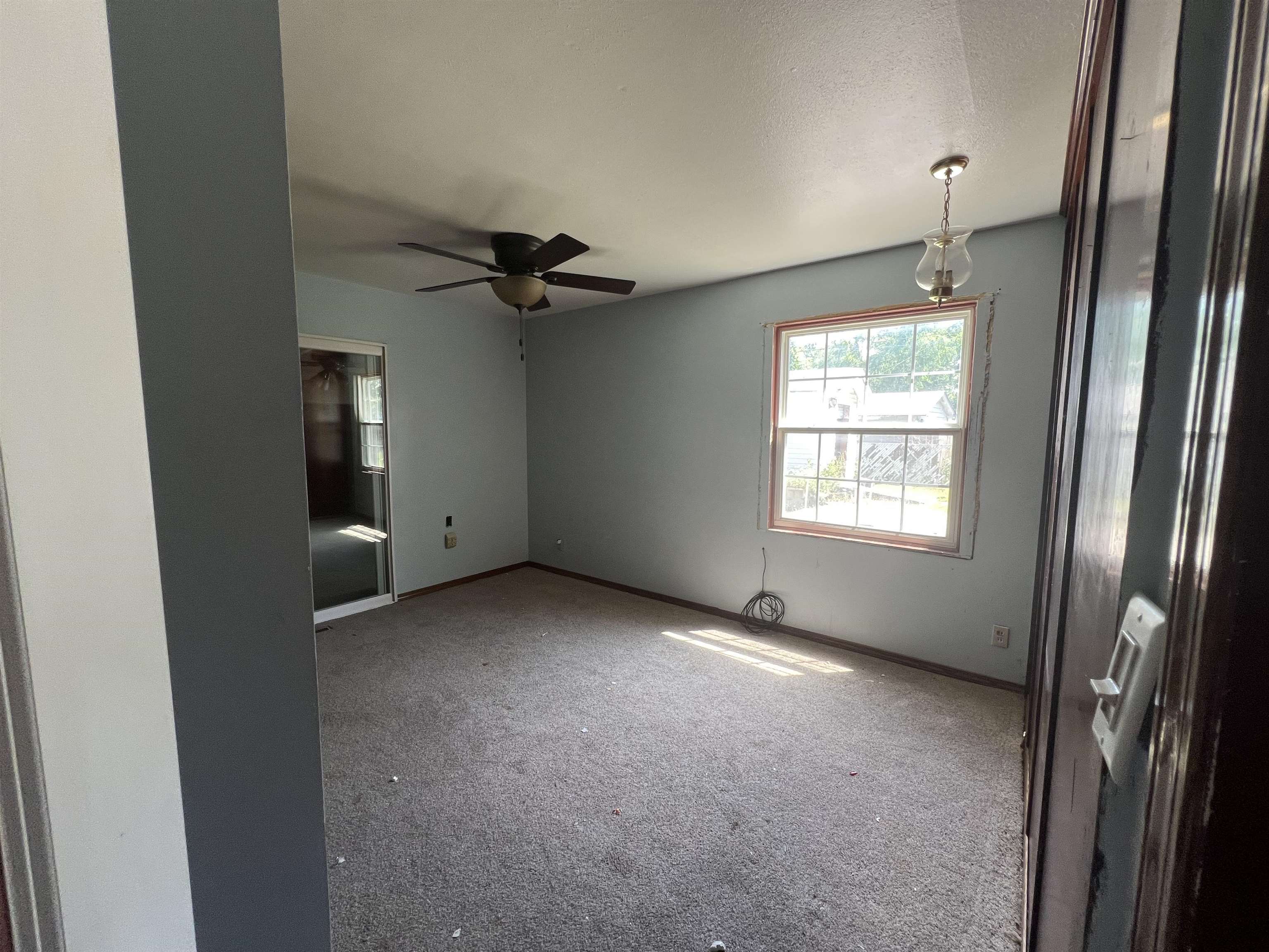 980 N Brownthrush Ln Property Photo 11