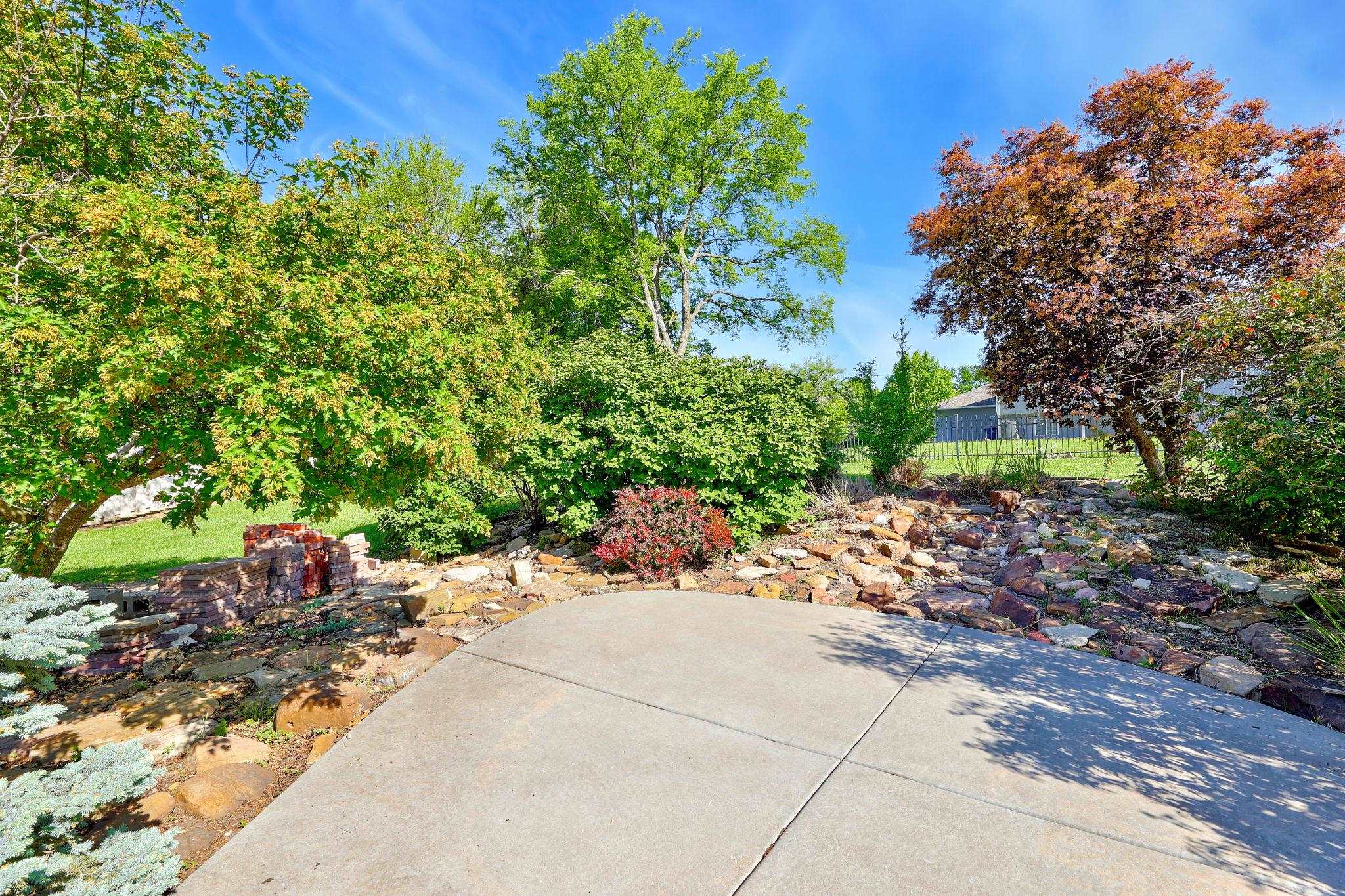 15000 E Castle Property Photo 26