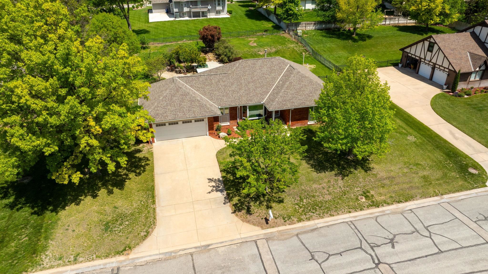 15000 E Castle Property Photo 27