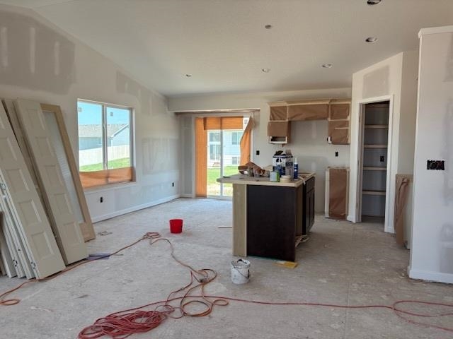 10906 Sondra Property Photo 2