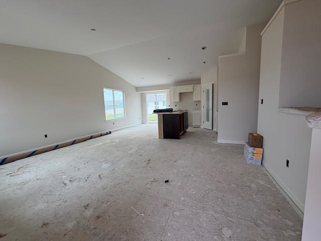 10906 Sondra Property Photo 7