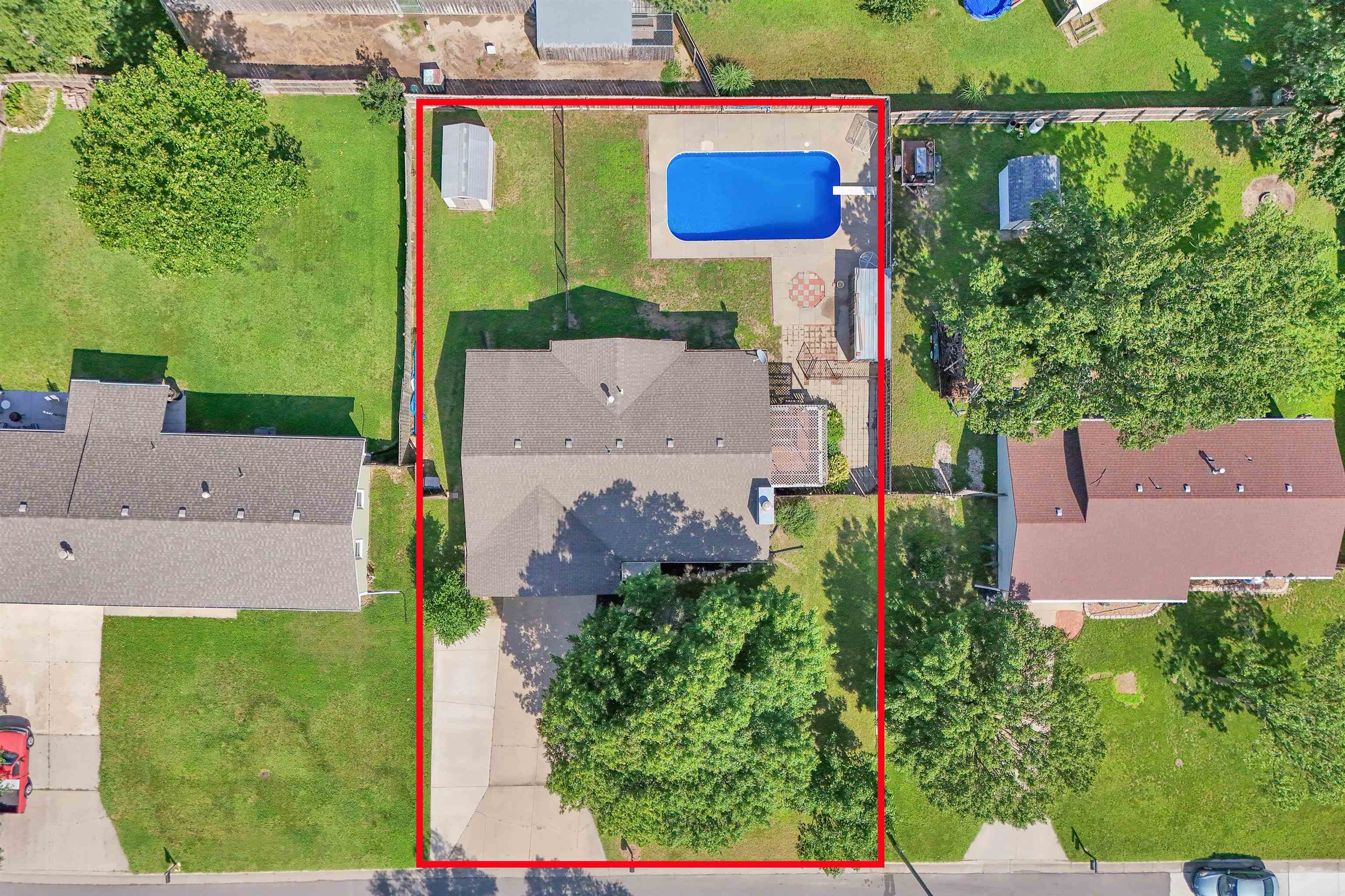 428 Meadowbrook Dr Property Photo 34