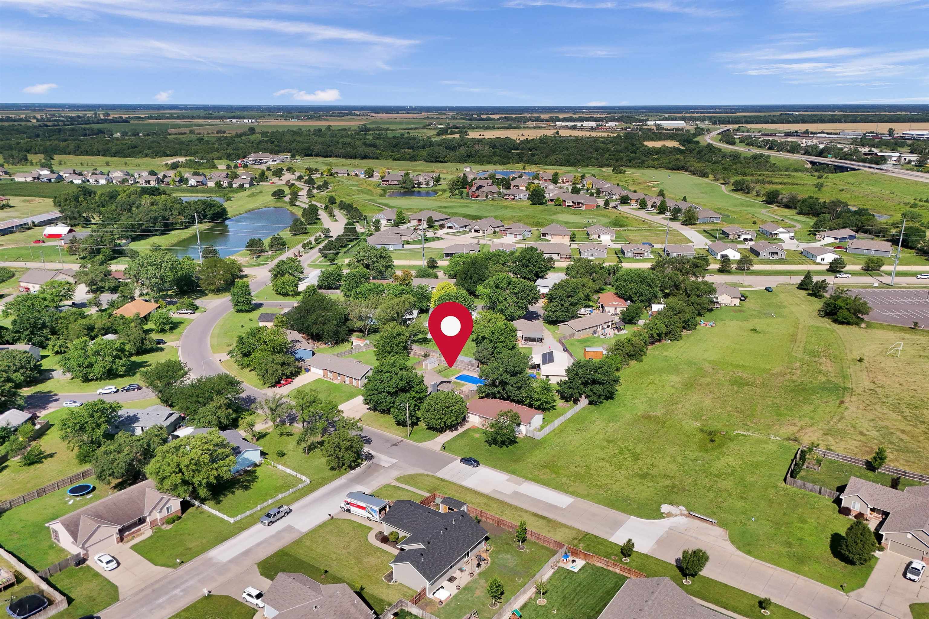 428 Meadowbrook Dr Property Photo 35
