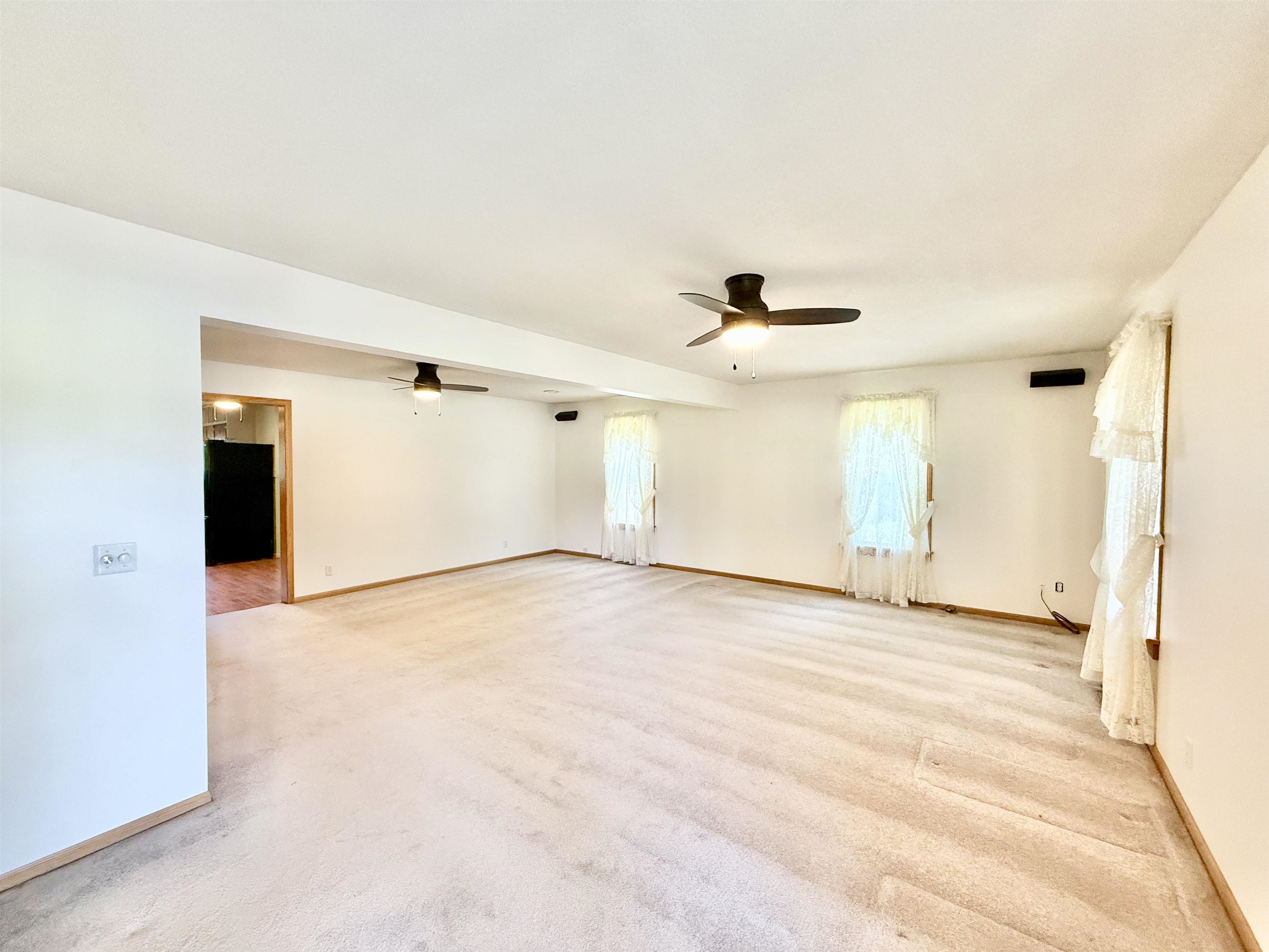 800 Coronado St Property Photo 4