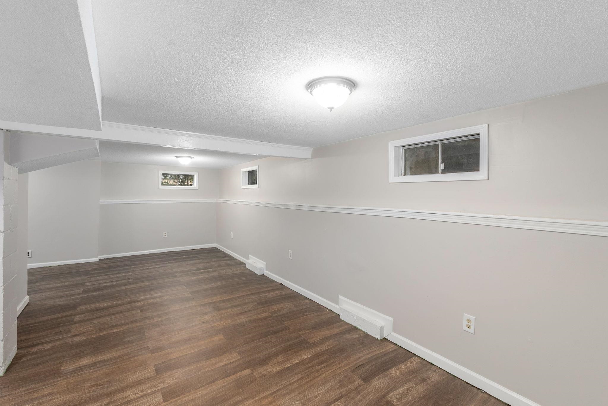 416 N Clifton Ave Property Photo 26