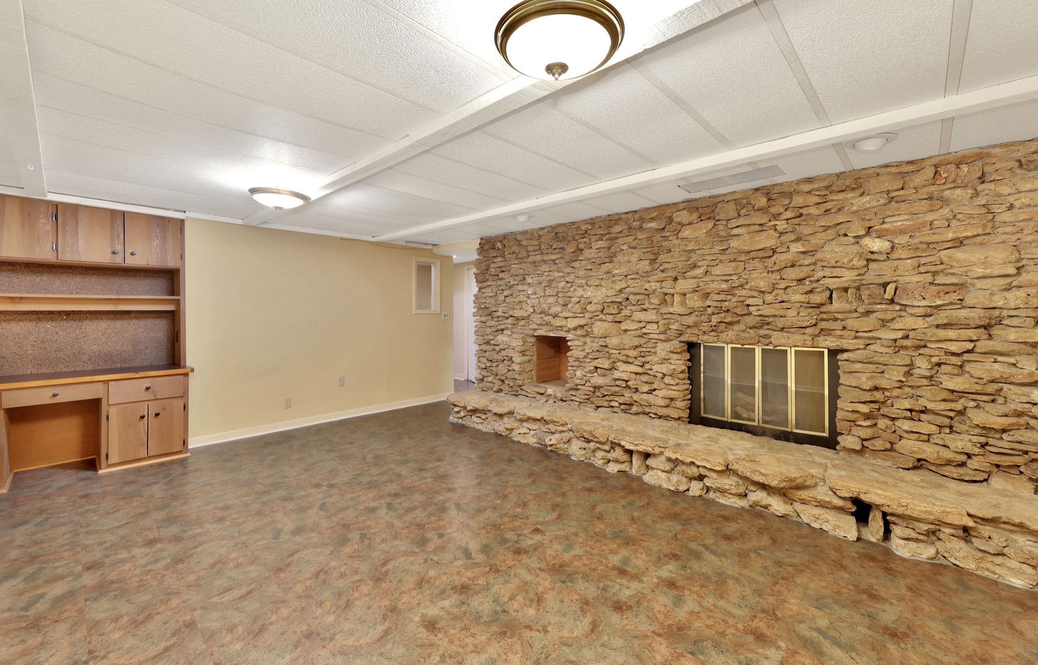 7430 N Meridian Rd Property Photo 18