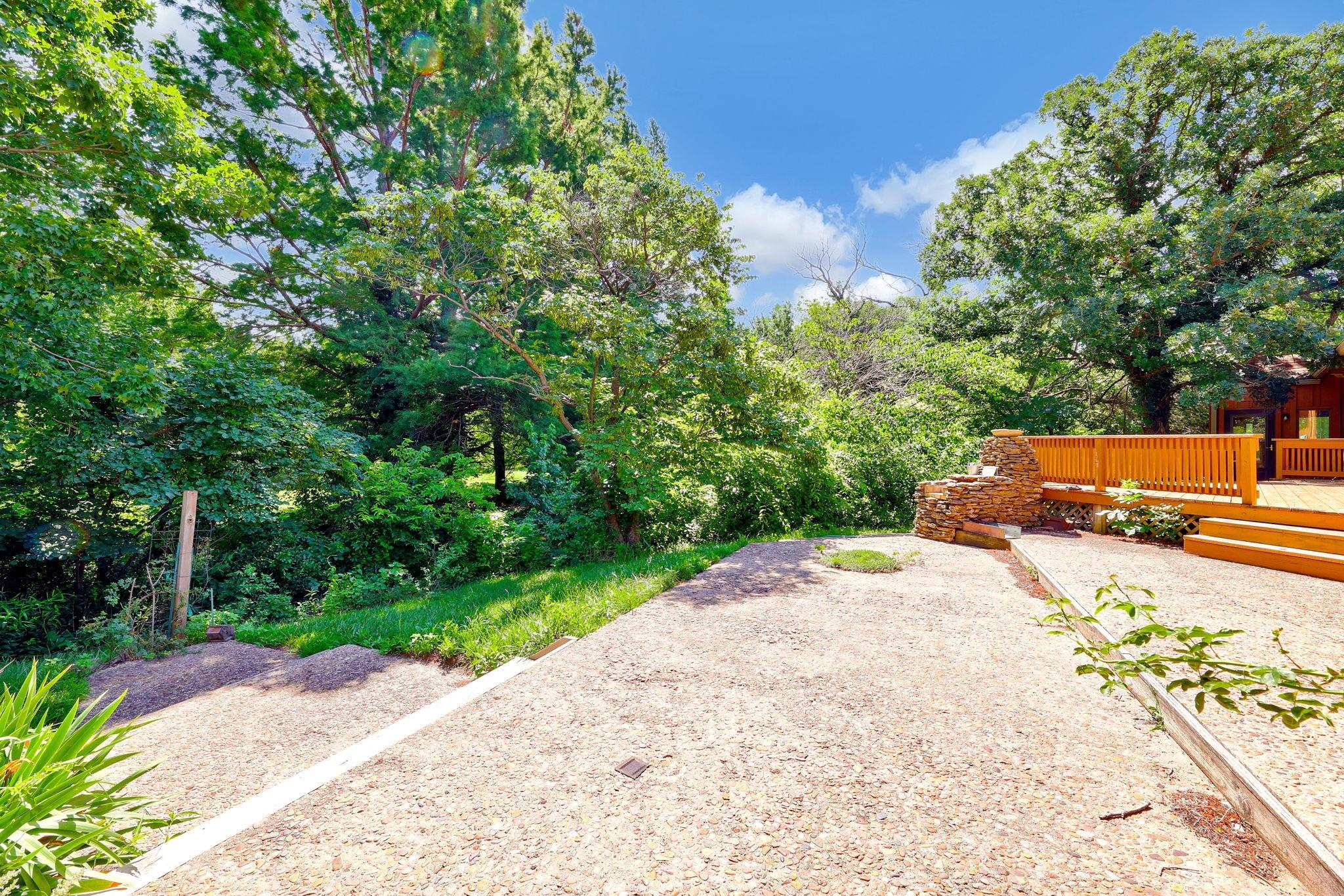 7430 N Meridian Rd Property Photo 31