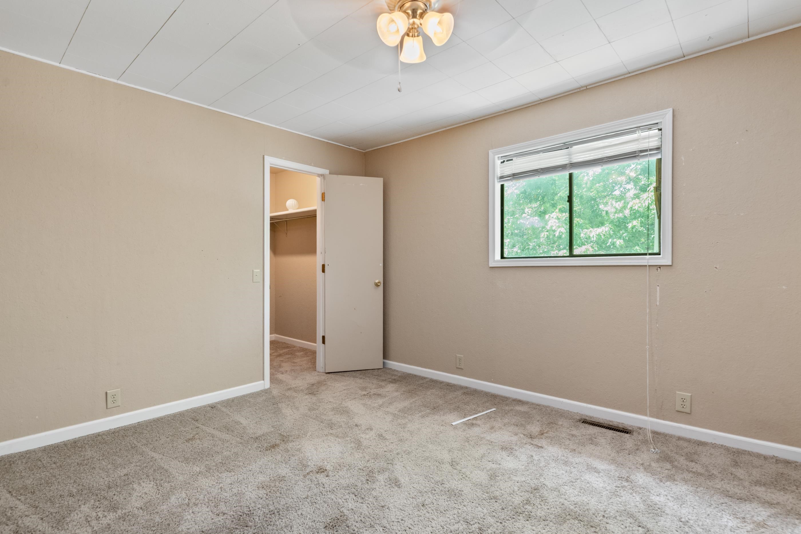 519 Renee Dr Property Photo 12