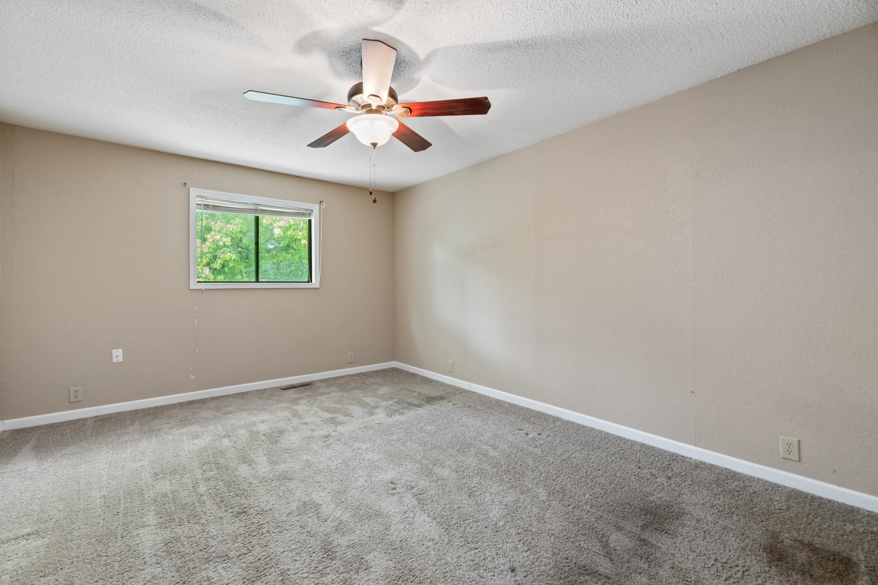 519 Renee Dr Property Photo 15
