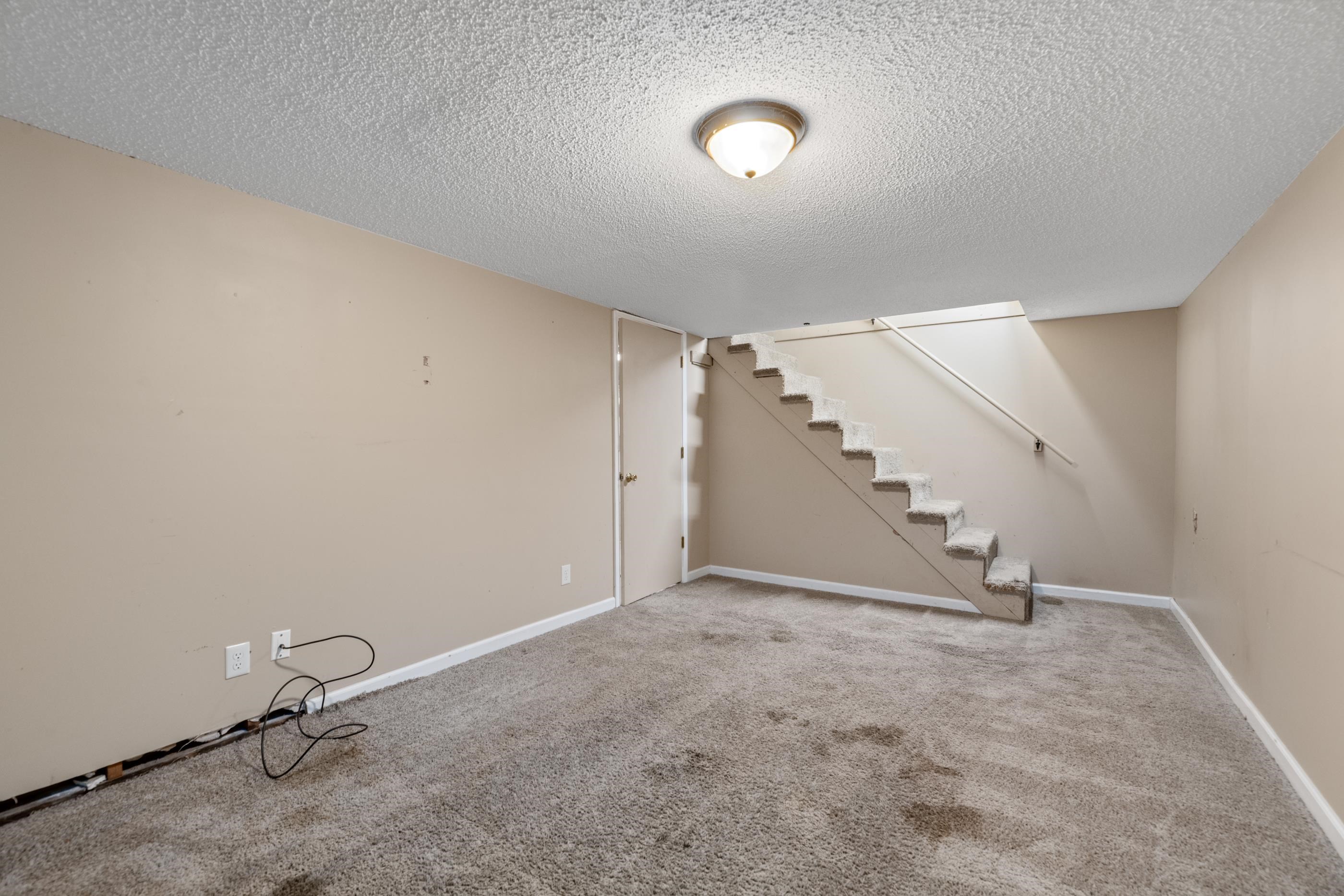 519 Renee Dr Property Photo 21