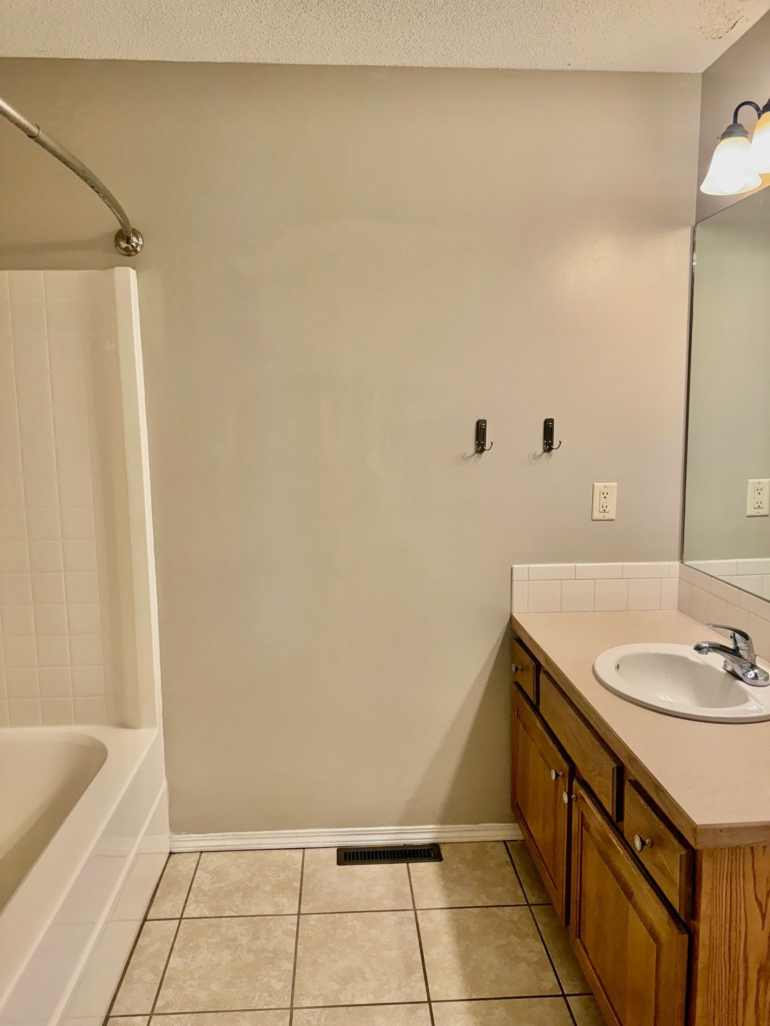 2106 E Summerset St Property Photo 11