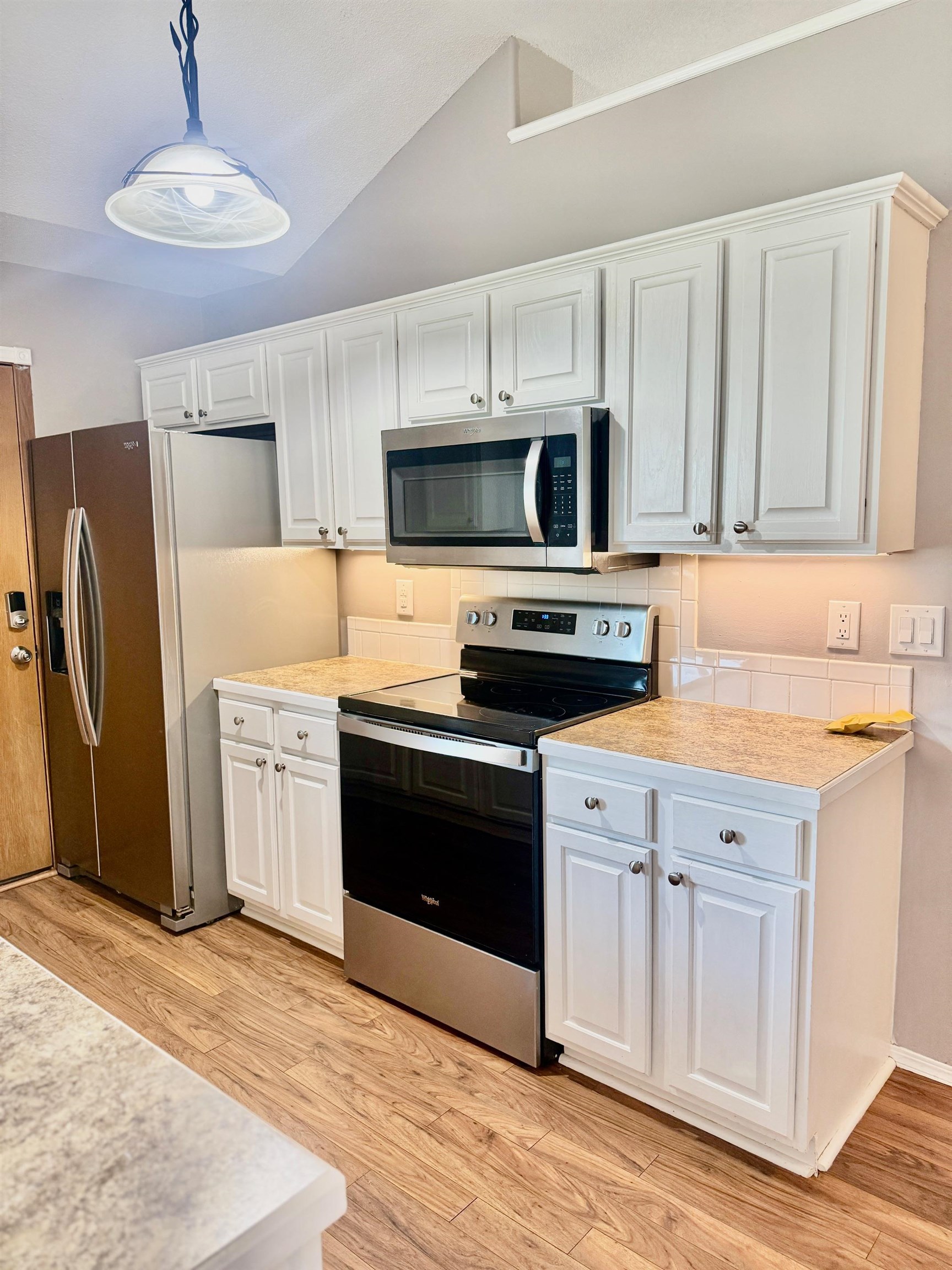 2106 E Summerset St Property Photo 15
