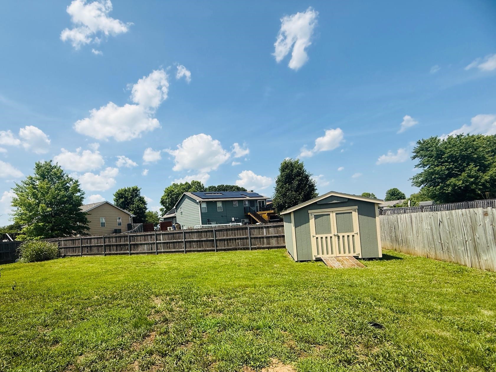 2106 E Summerset St Property Photo 34