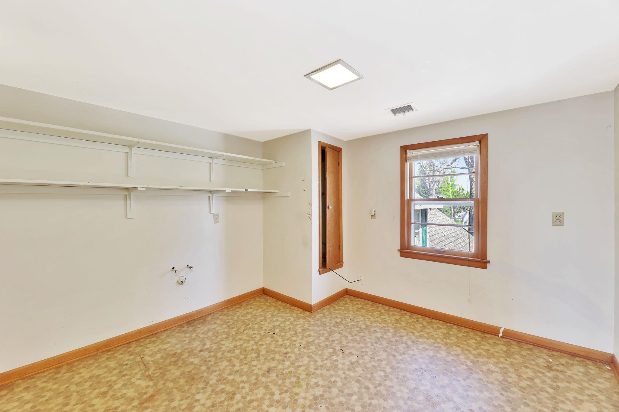 813 Race St Property Photo 19