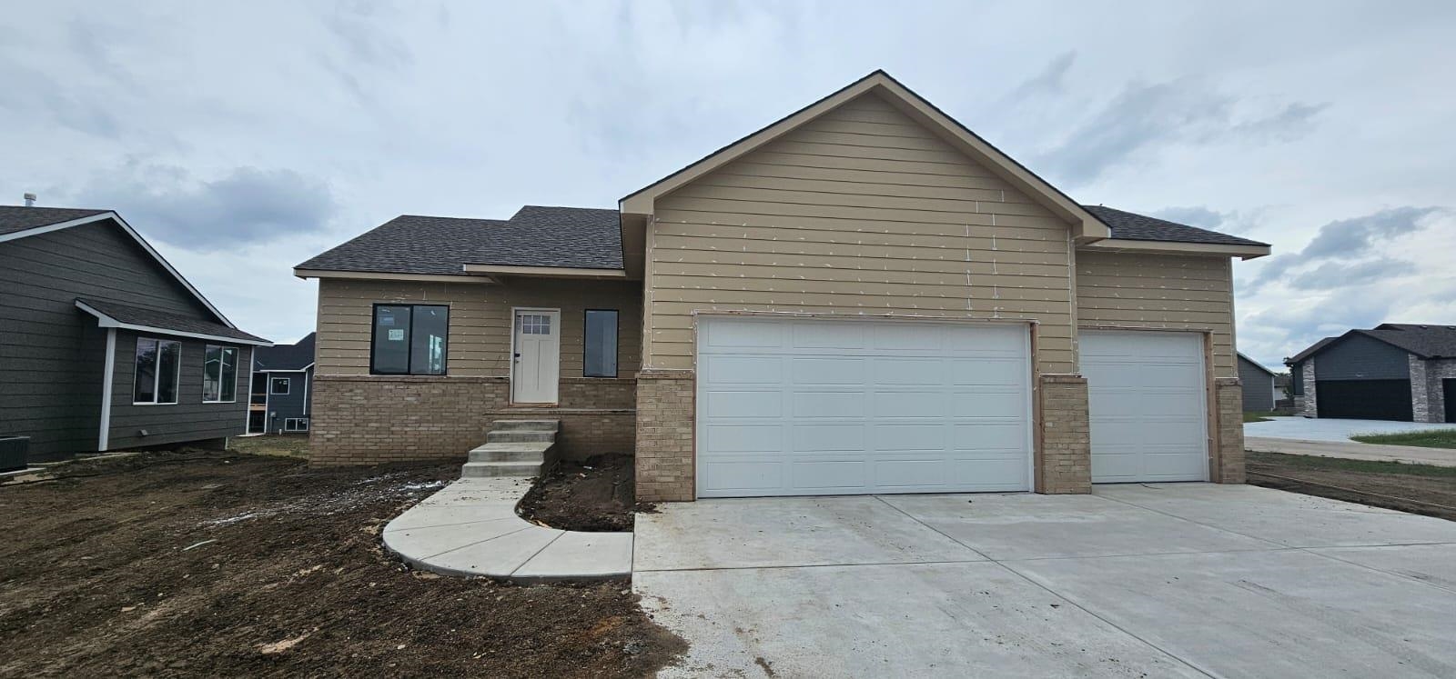2121 E Cedar Tree Cir Property Photo 1