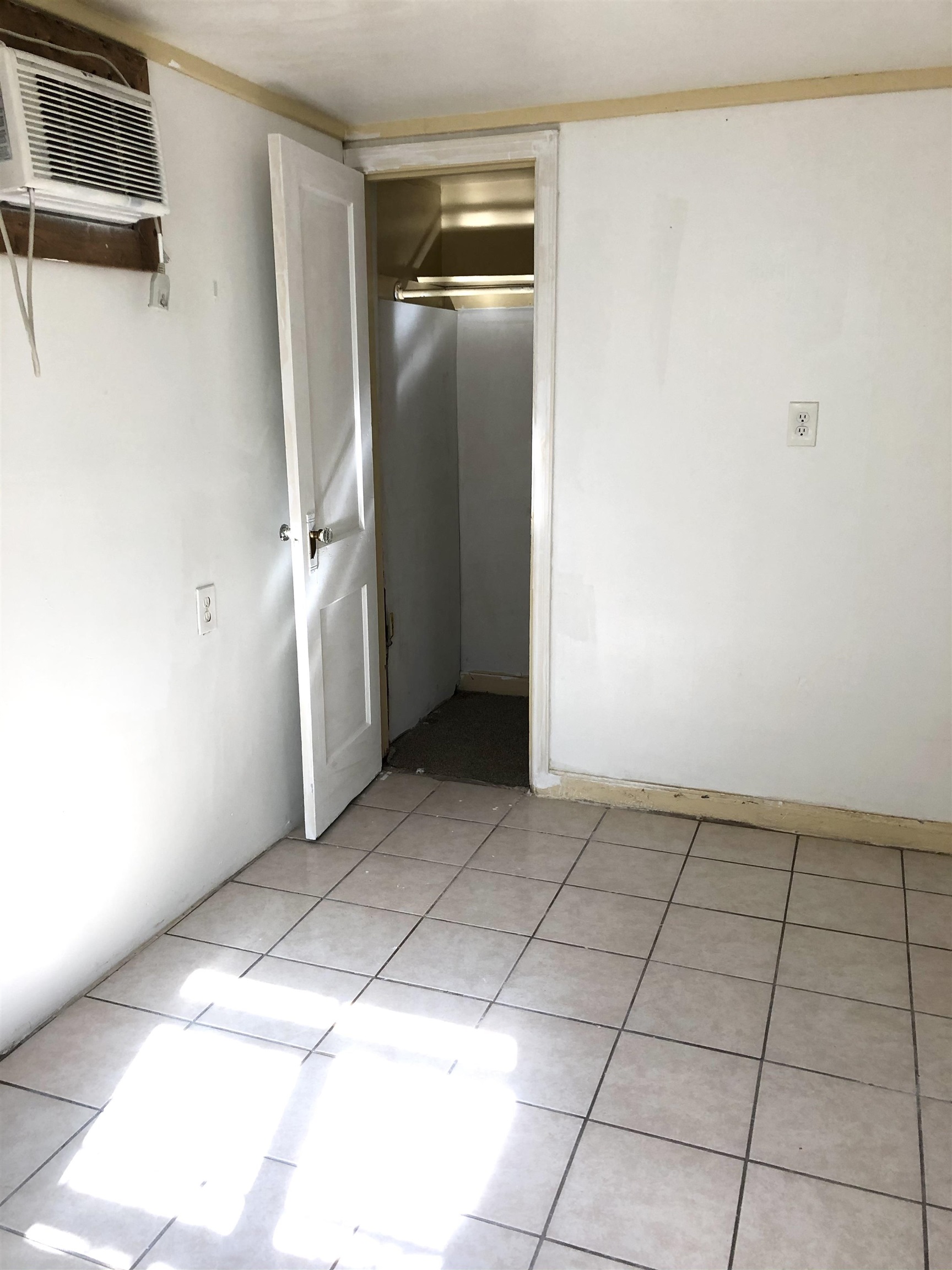 429 E B Ave Property Photo 17