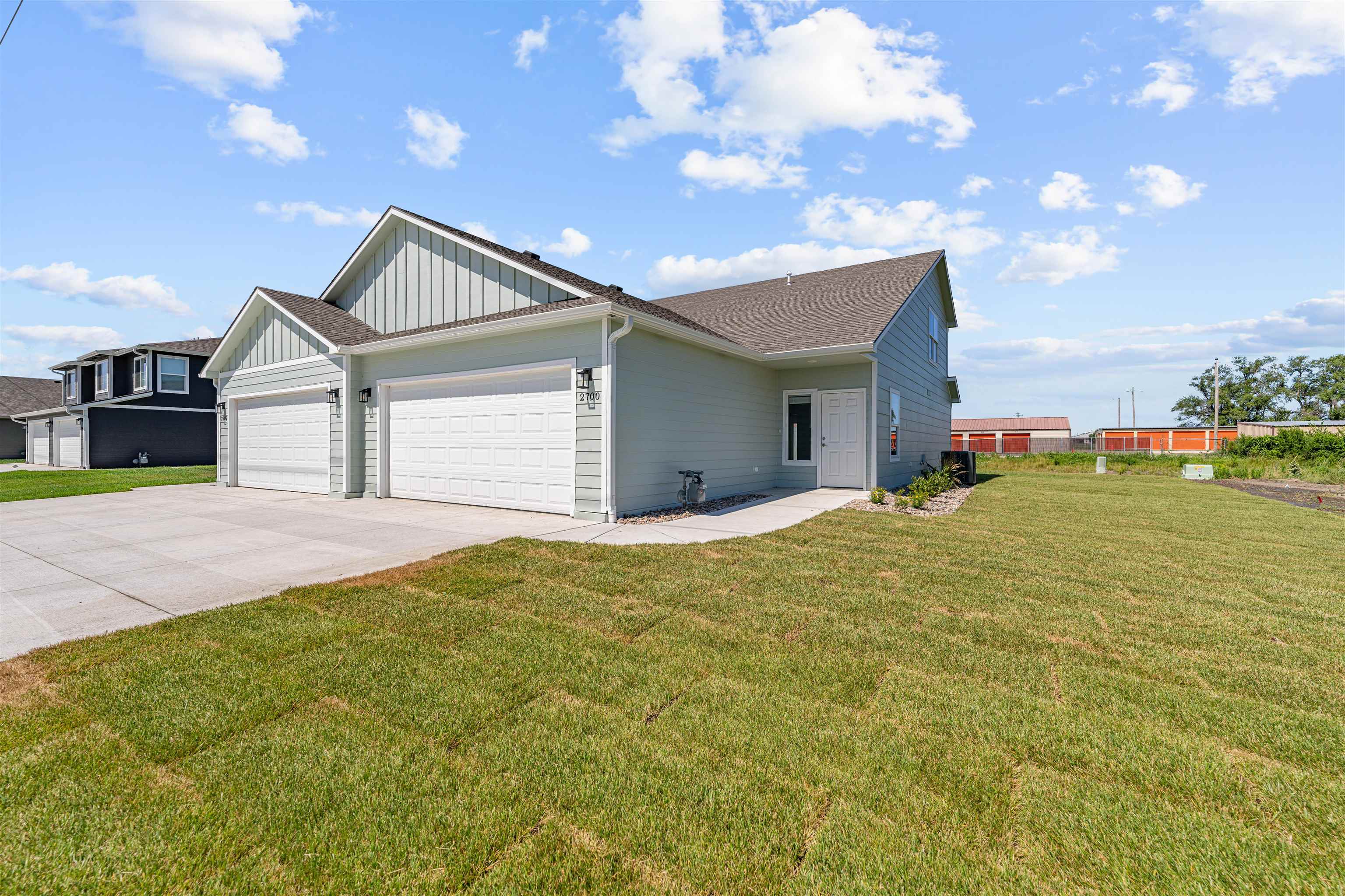 2700 Tim Rogers Ln Property Photo 1