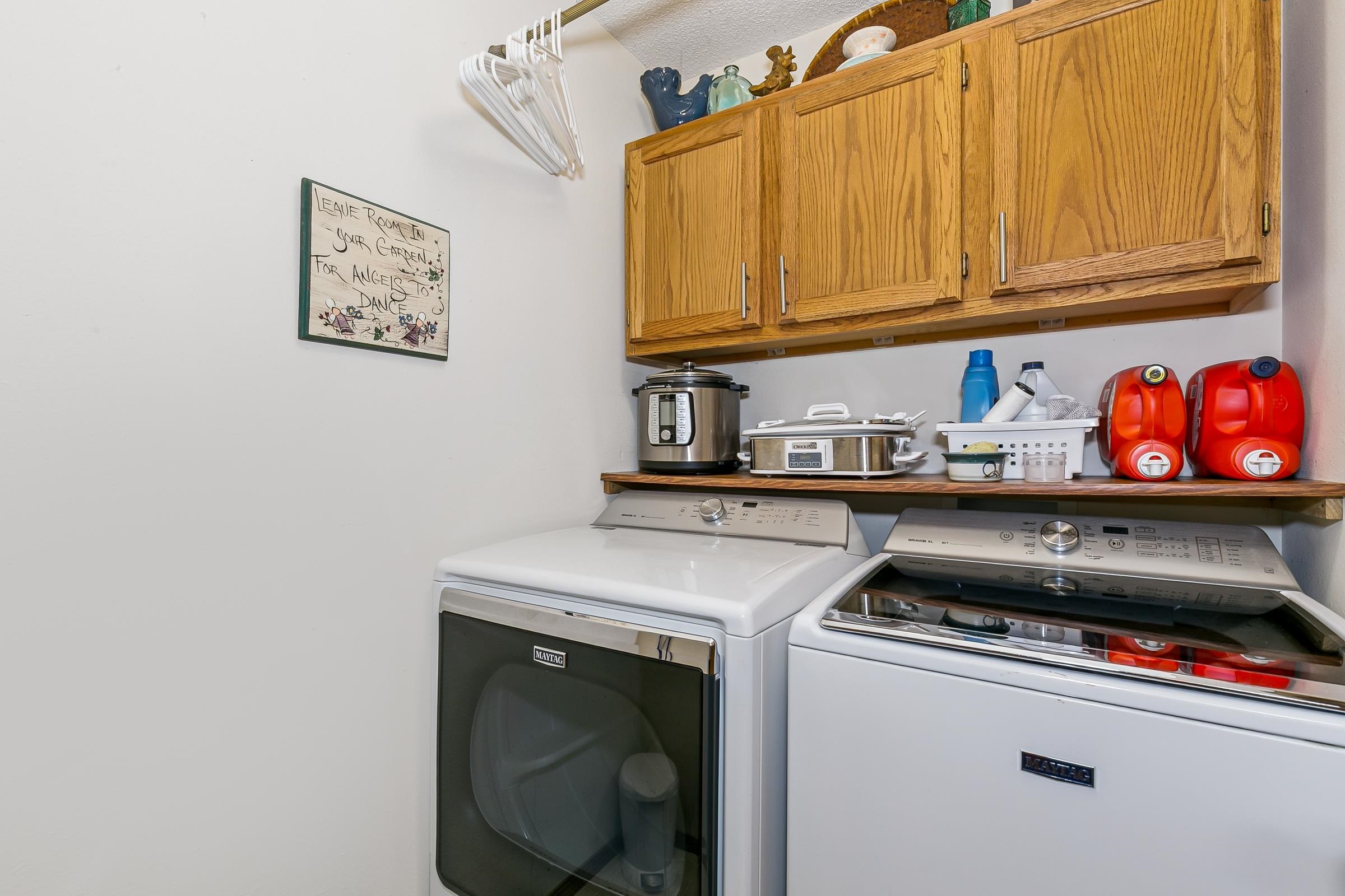 522 N Bay Country St Property Photo 17