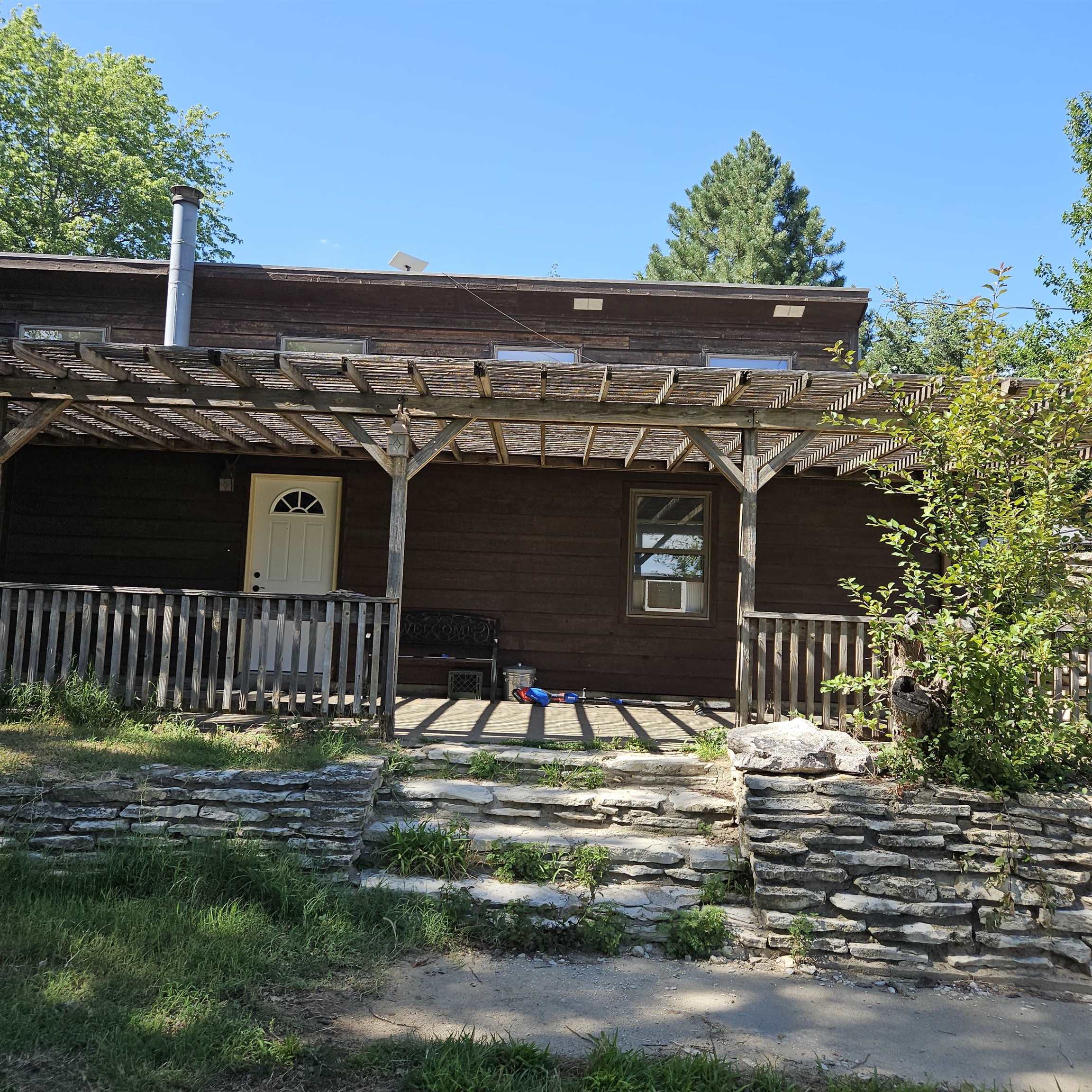 516 2225 Ln Property Photo 2