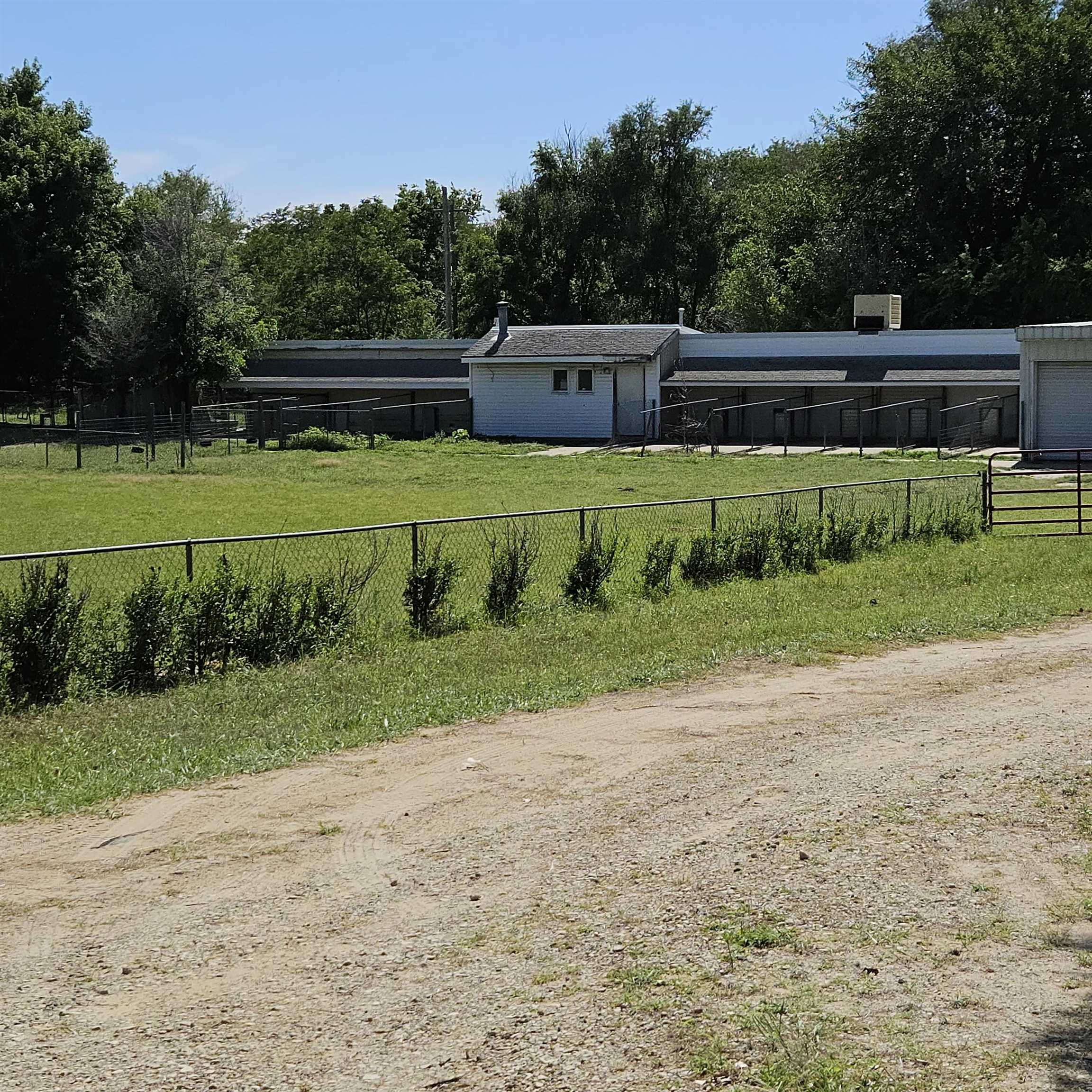 516 2225 Ln Property Photo 19