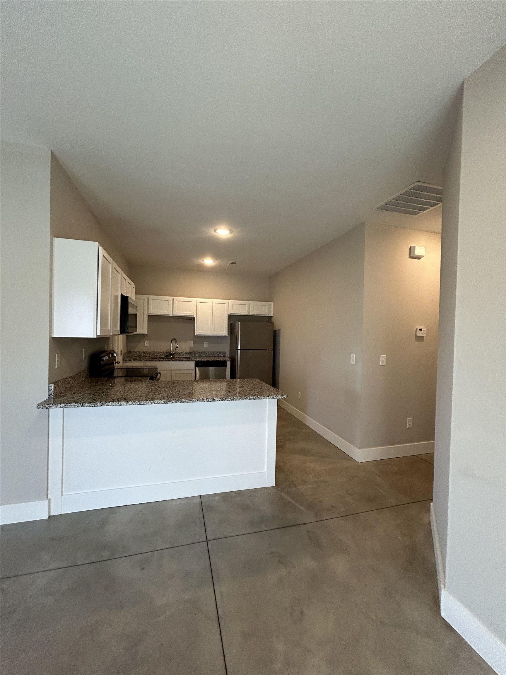 2811-2813 W 55th Ct. N. Property Photo 13